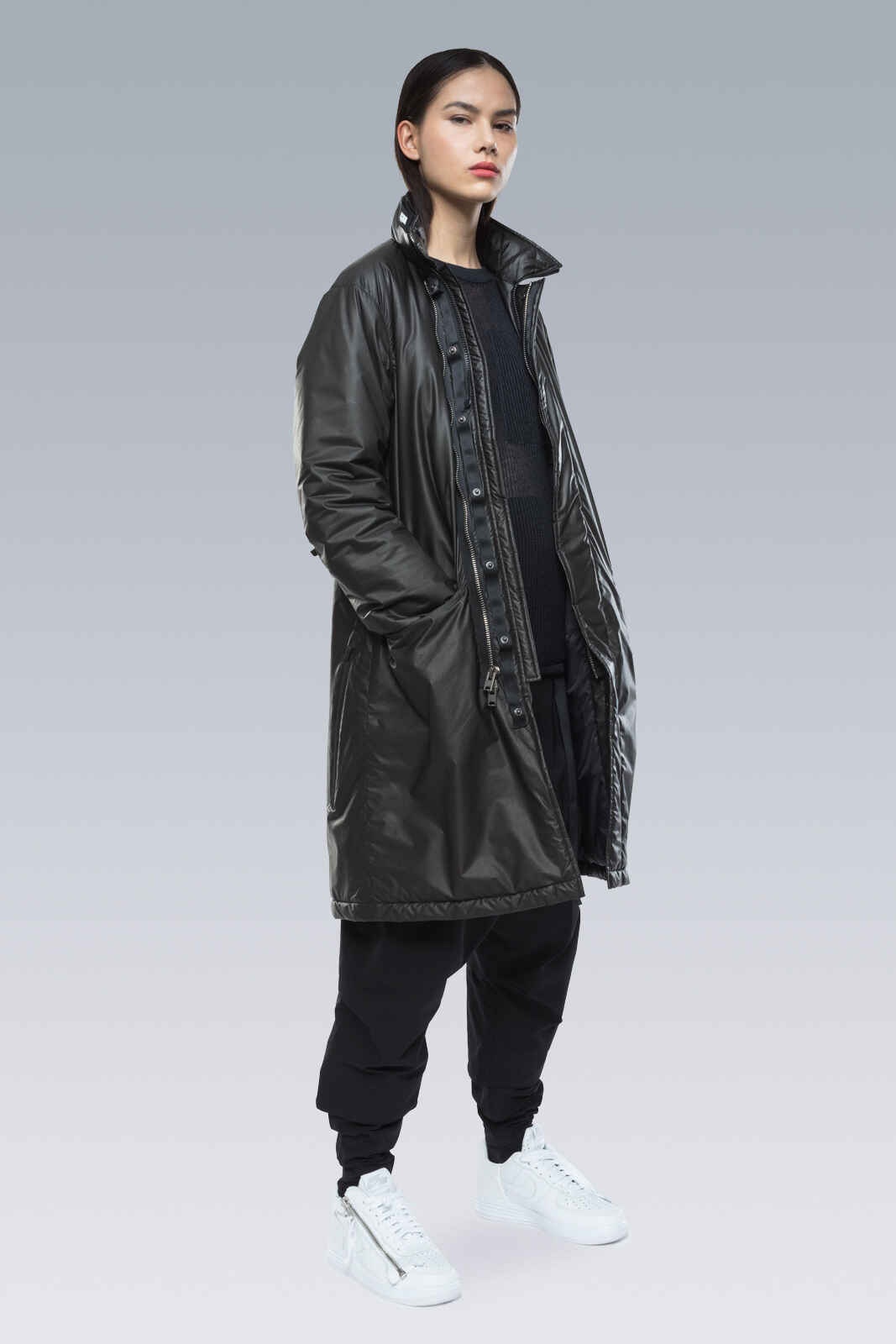 J46-FO 2L Gore-Tex Infinium™ Climashield® Coat Black - 47