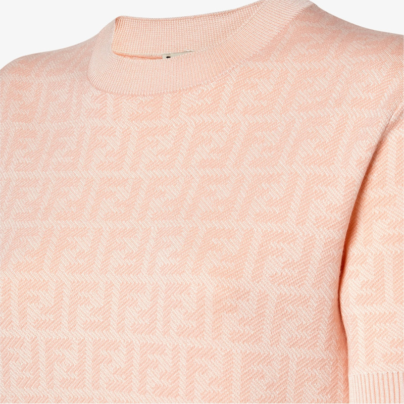 Sweater 3