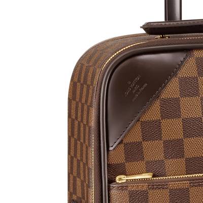 Louis Vuitton Pegase Light 55 outlook