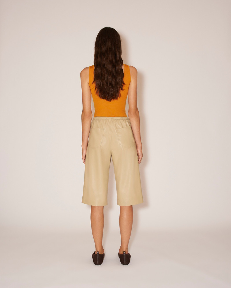 WENDEL - Vegan leather bermuda shorts - Pebble 4
