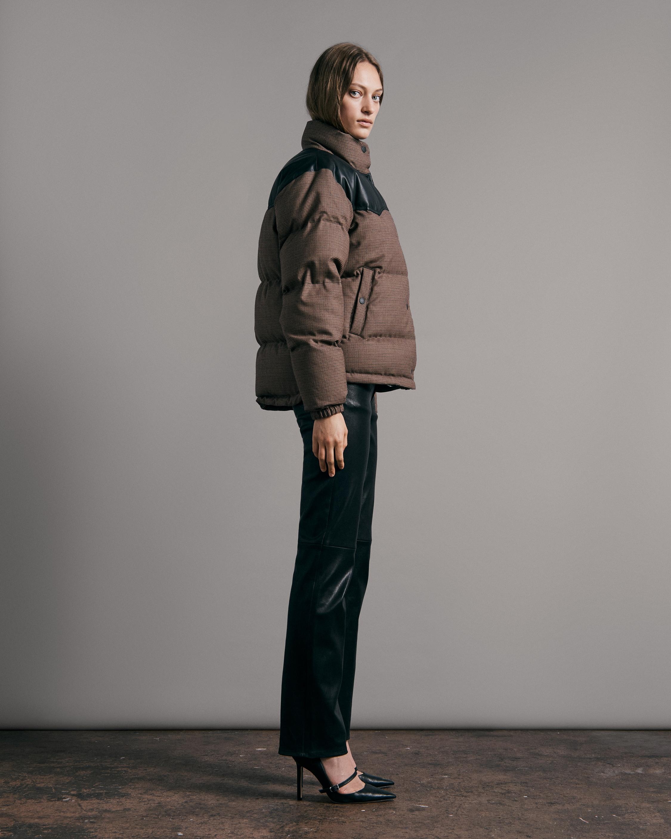 Cal Wool Plaid Puffer Coat
Relaxed Fit Coat - 4