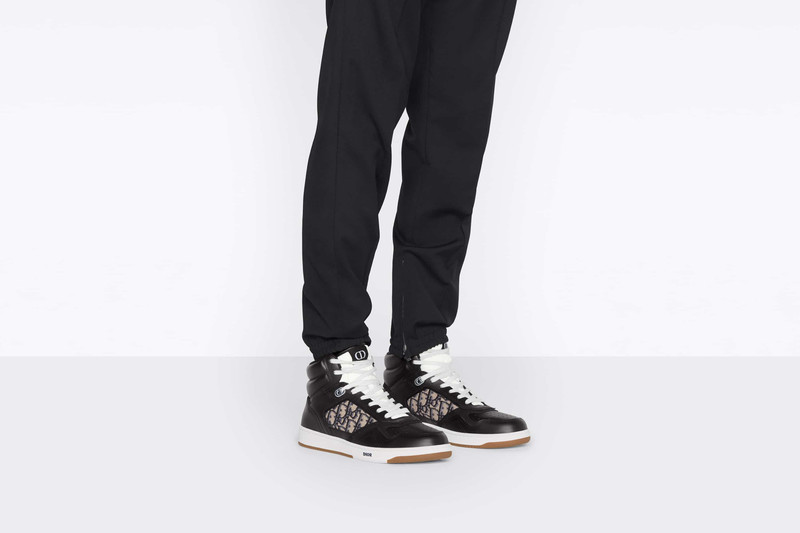 Dior B27 High-Top Sneaker outlook