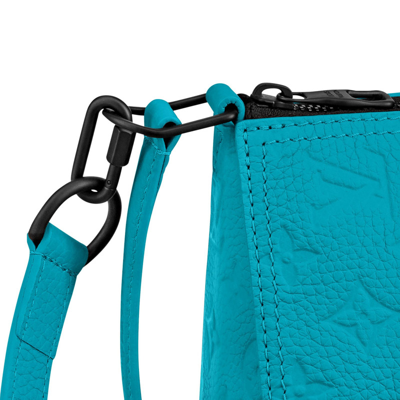 Louis Vuitton Triangle Messenger outlook