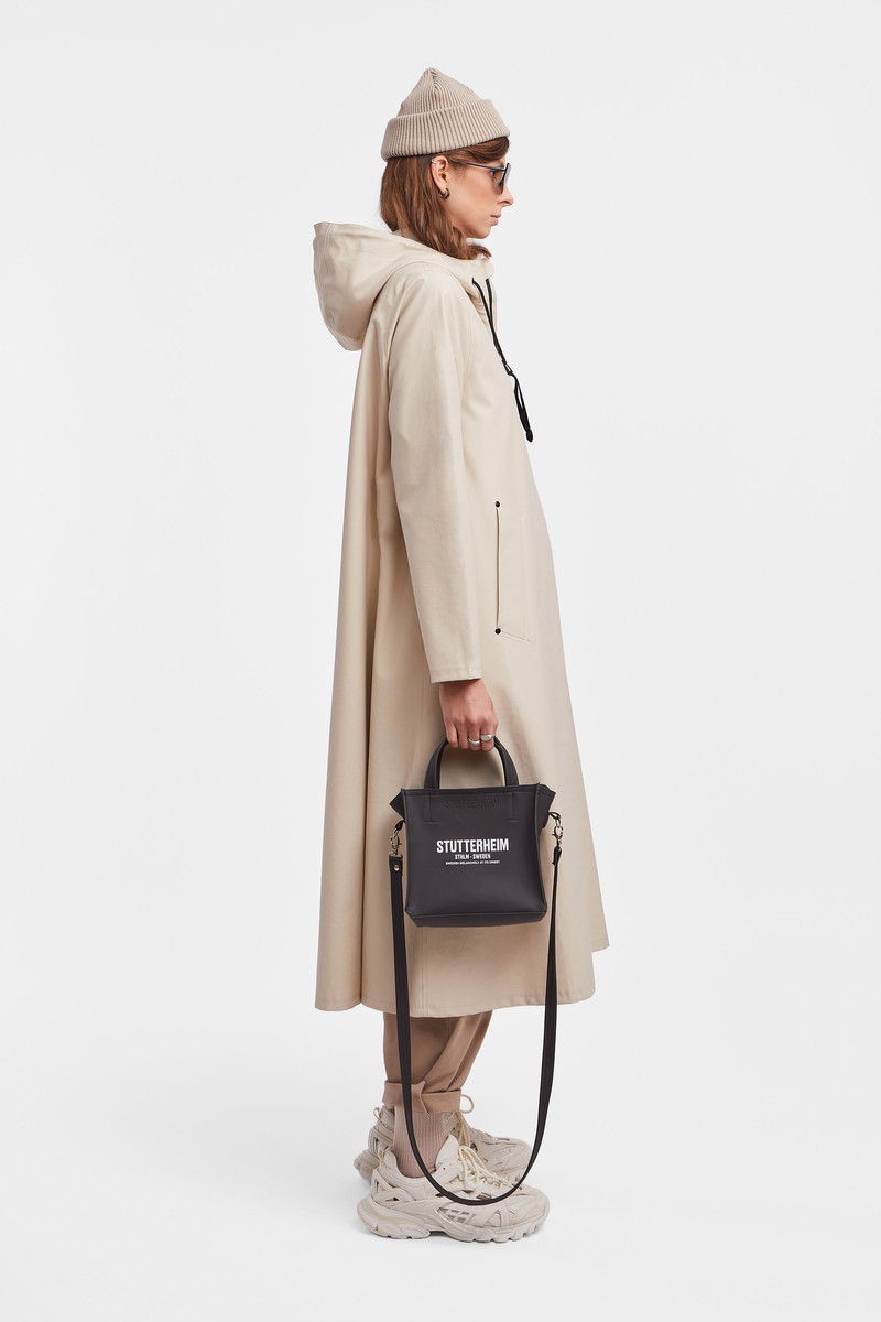 Mosebacke Long Lightweight Zip  Raincoat Oyster 3