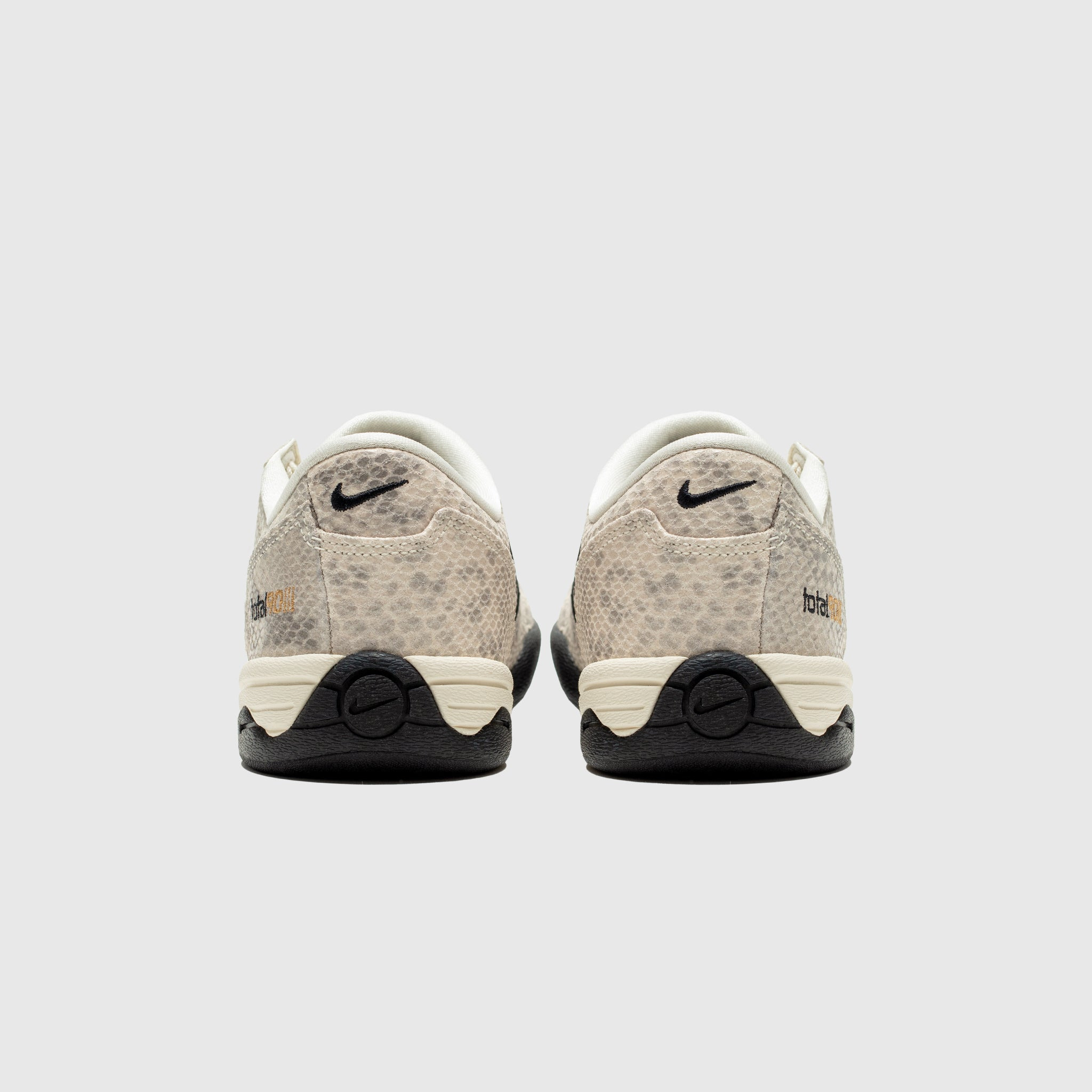 WMNS TOTAL 90 SE "PALE IVORY SNAKESKIN" - 4