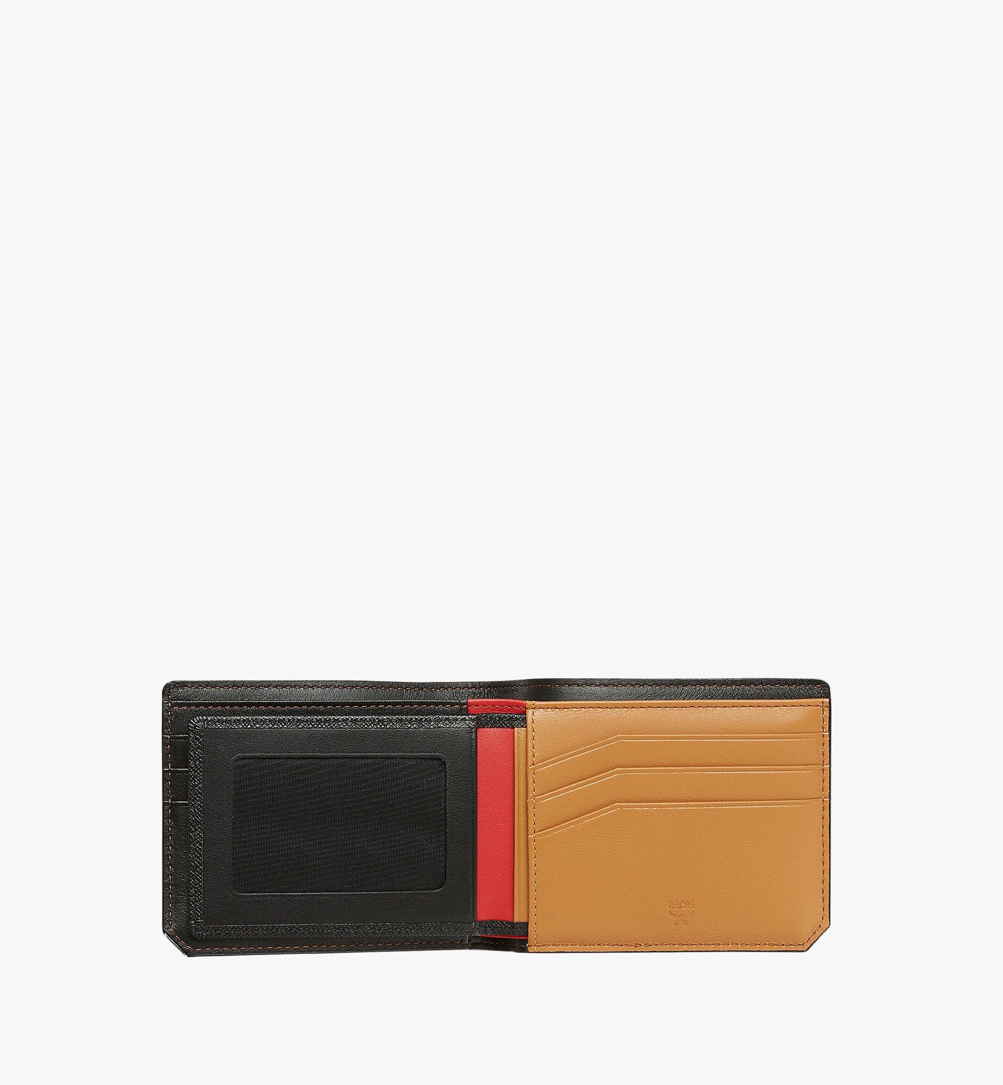Aren Bifold Wallet with Card Case in Embossed Leather - 5