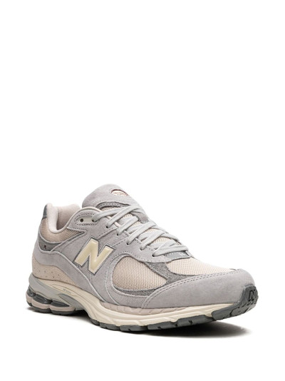 New Balance 2002R low-top sneakers outlook