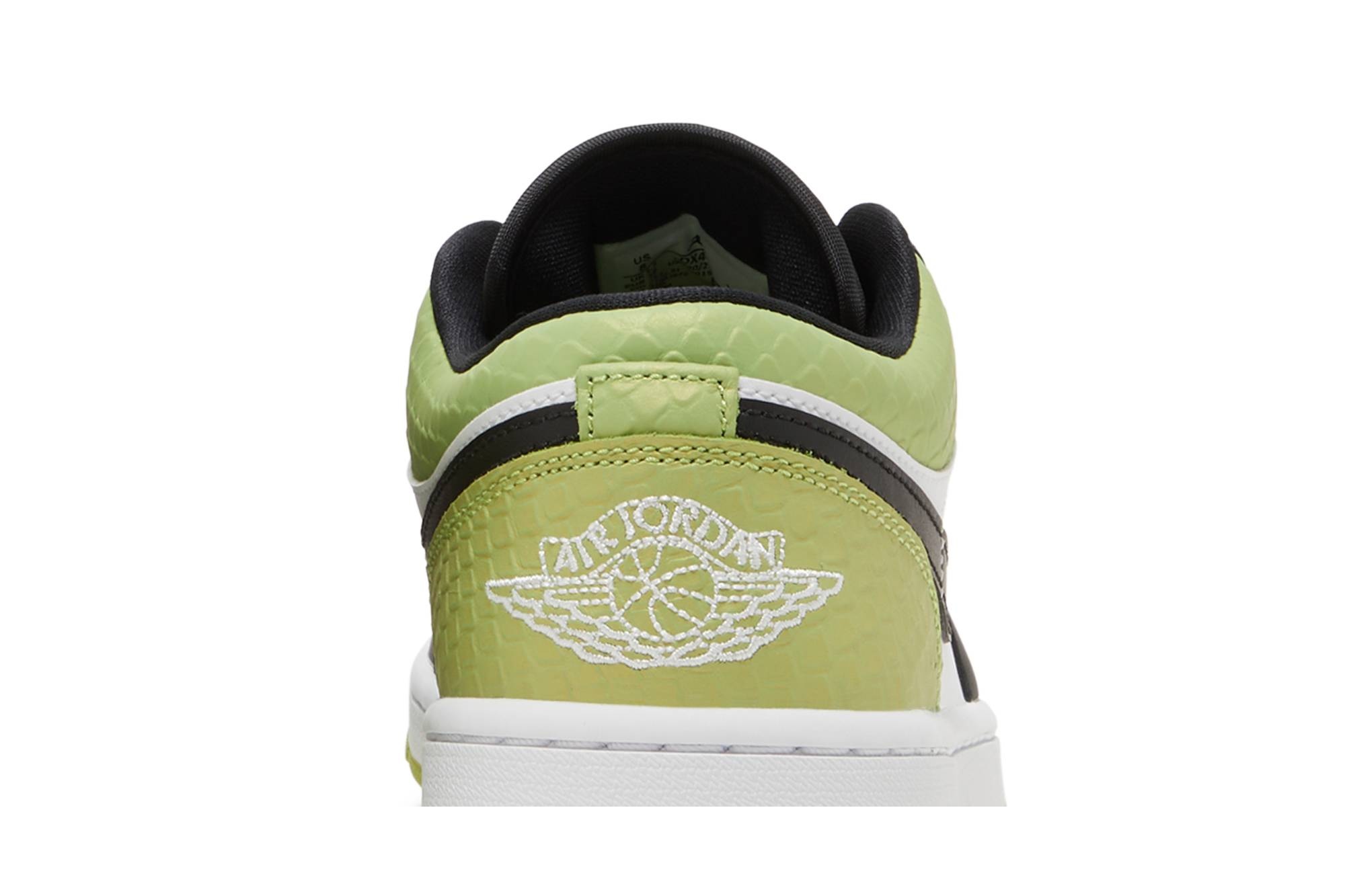 Wmns Air Jordan 1 Low SE 'Vivid Green Snakeskin' - 7