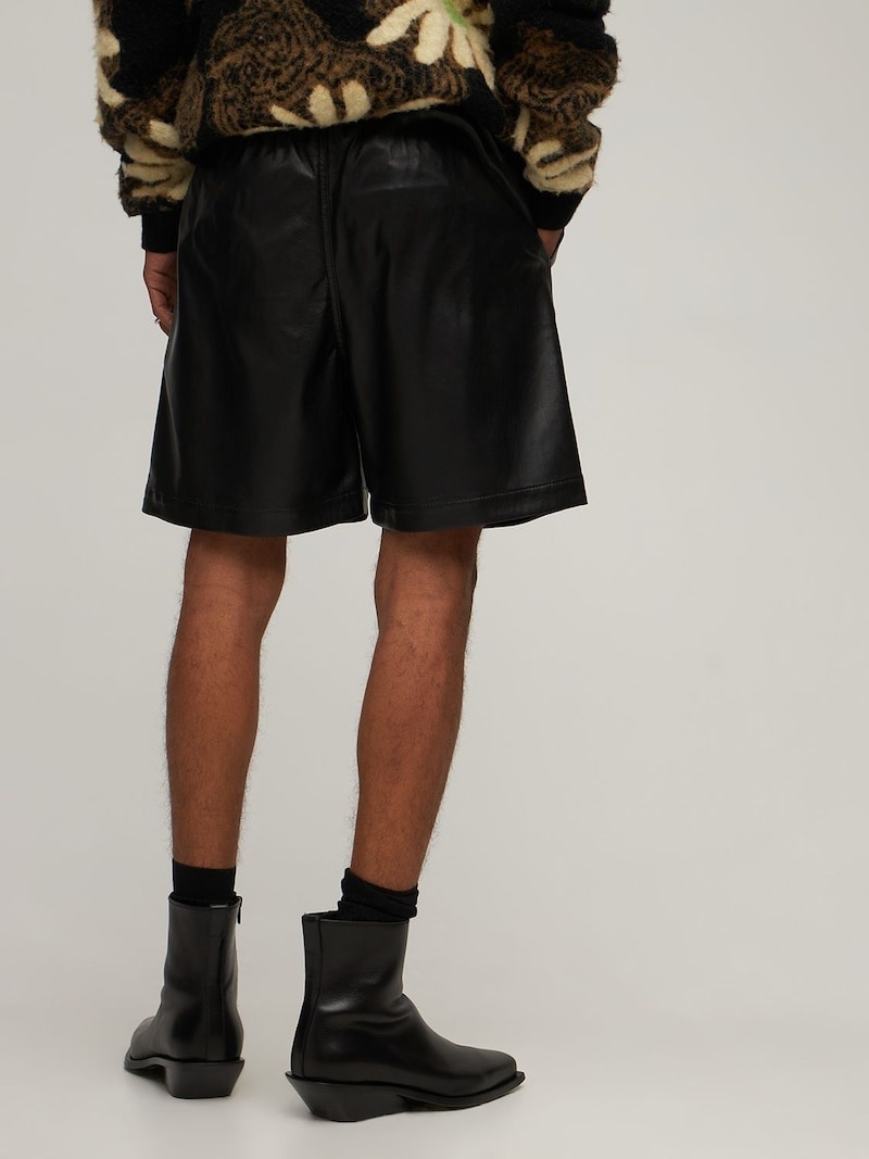 Faux leather sweat shorts - 3