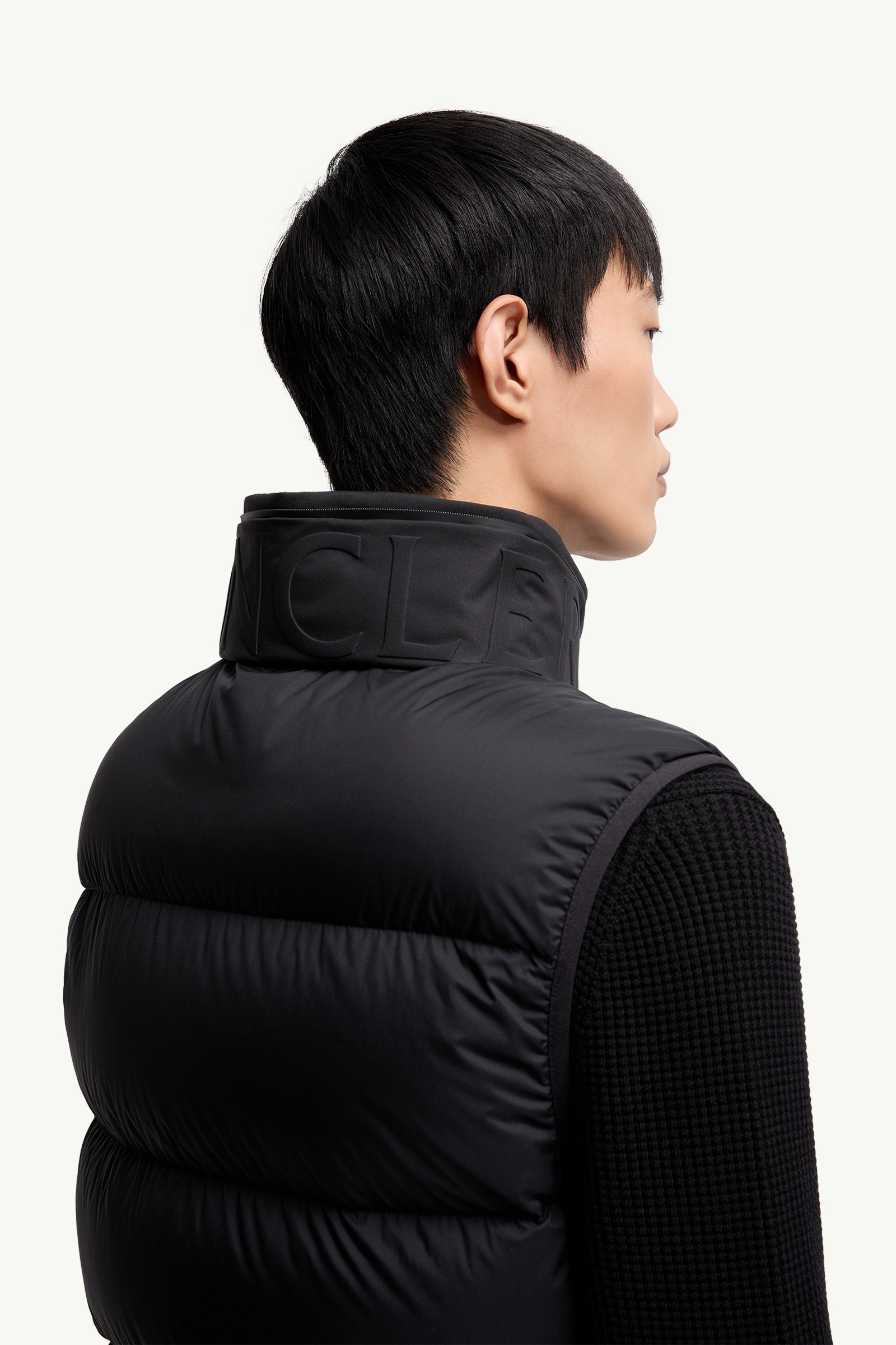 Guersac Diagonal-Quilted Hooded Down Vest - 6