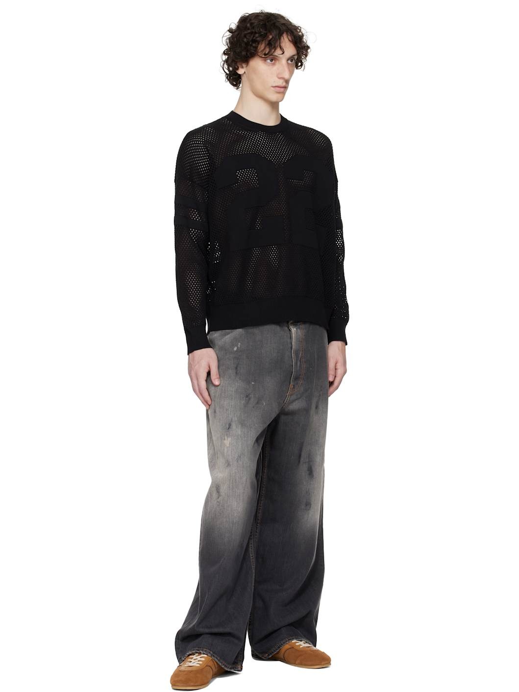 Black '22' Crew Sweater - 4