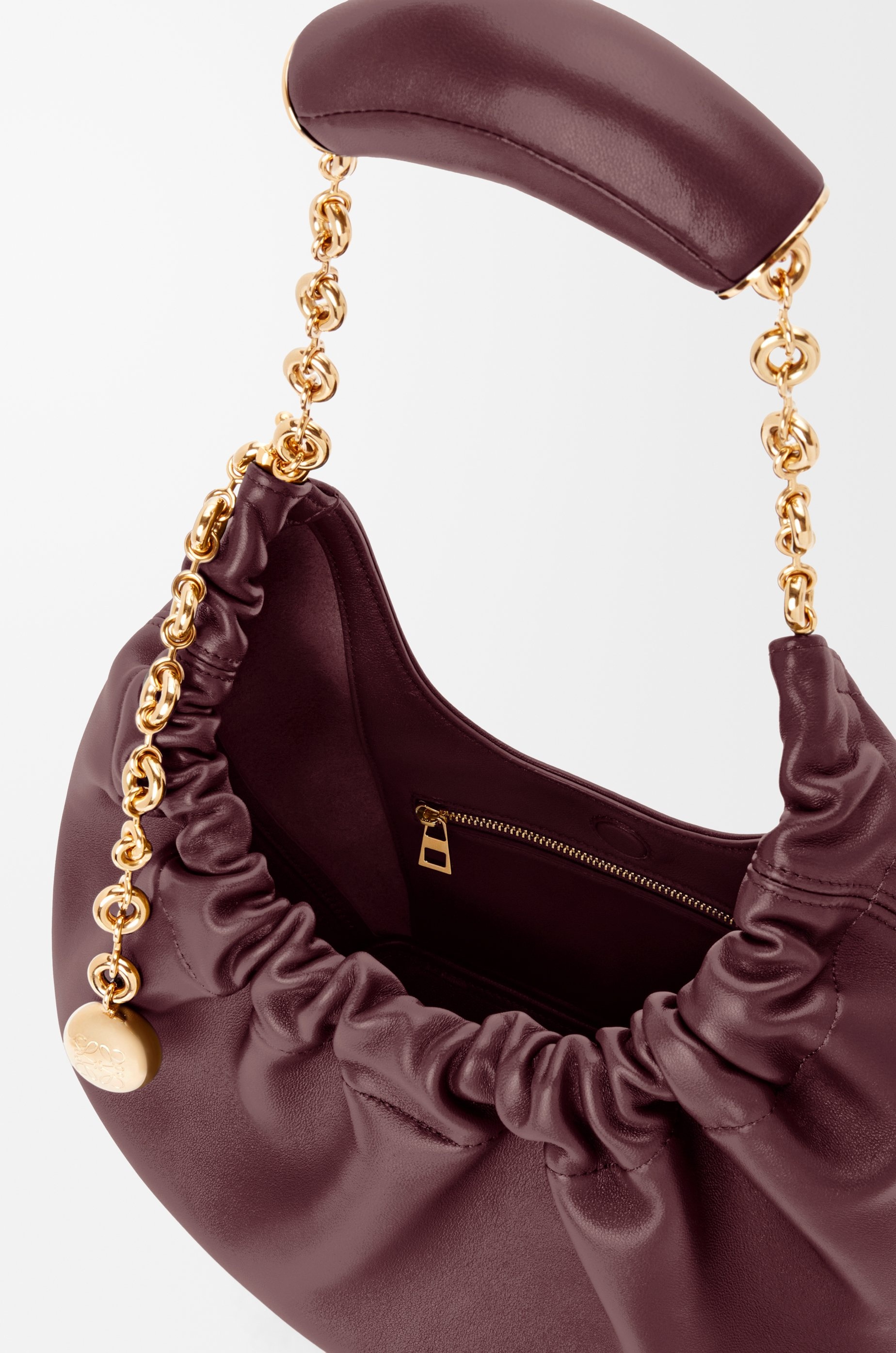 Small Squeeze bag in nappa lambskin - 9