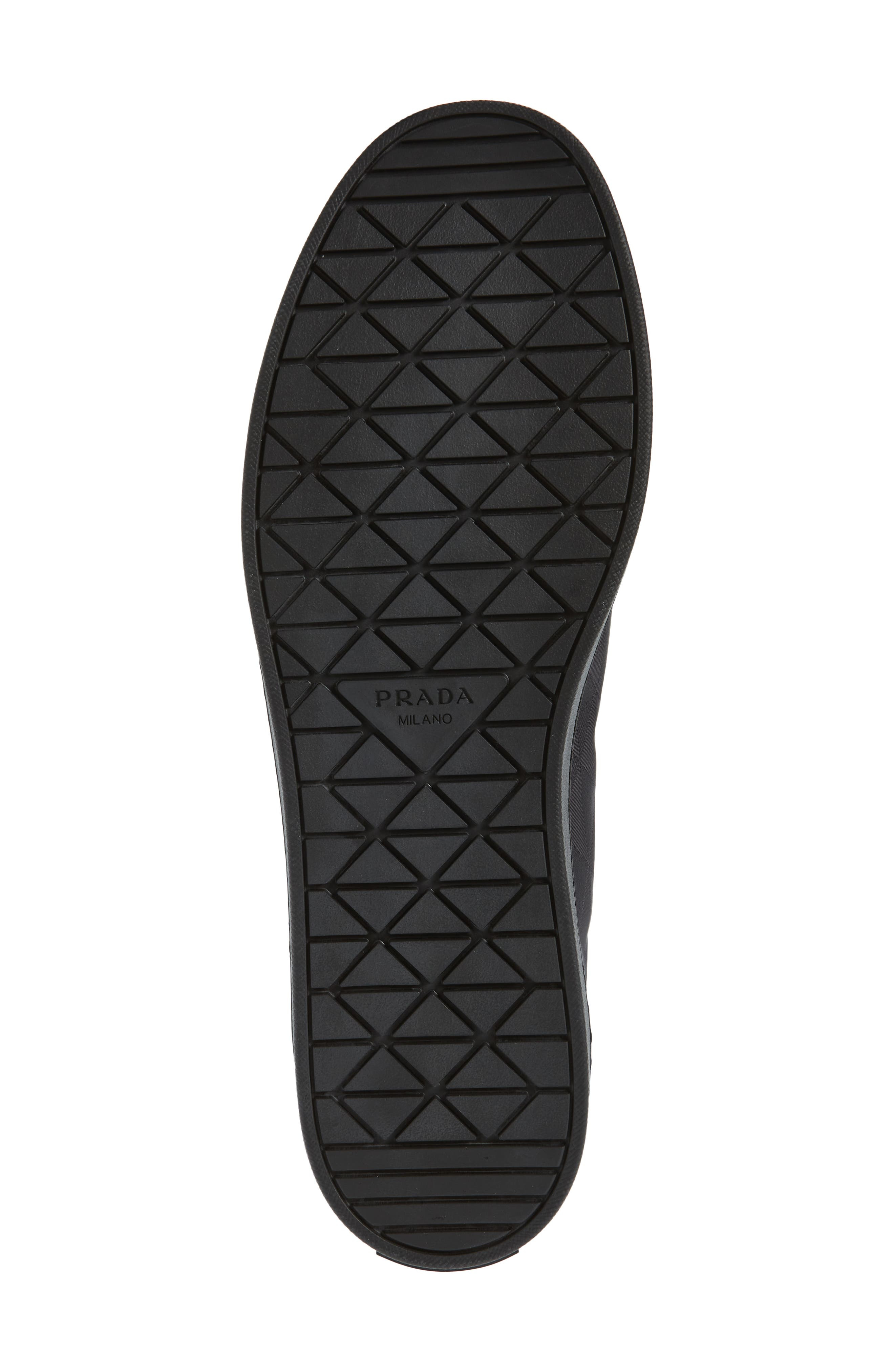Lane Triangle Logo Sneaker - 6