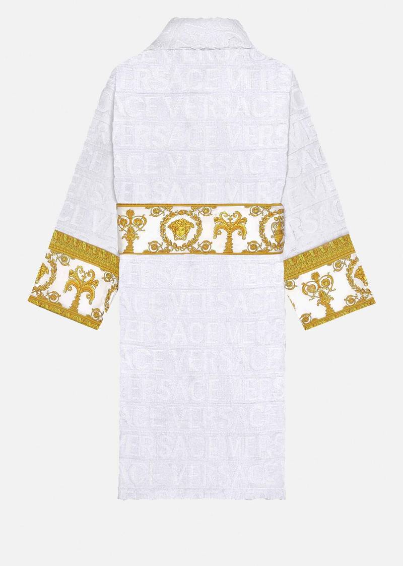 I ♡  Baroque Bathrobe 3