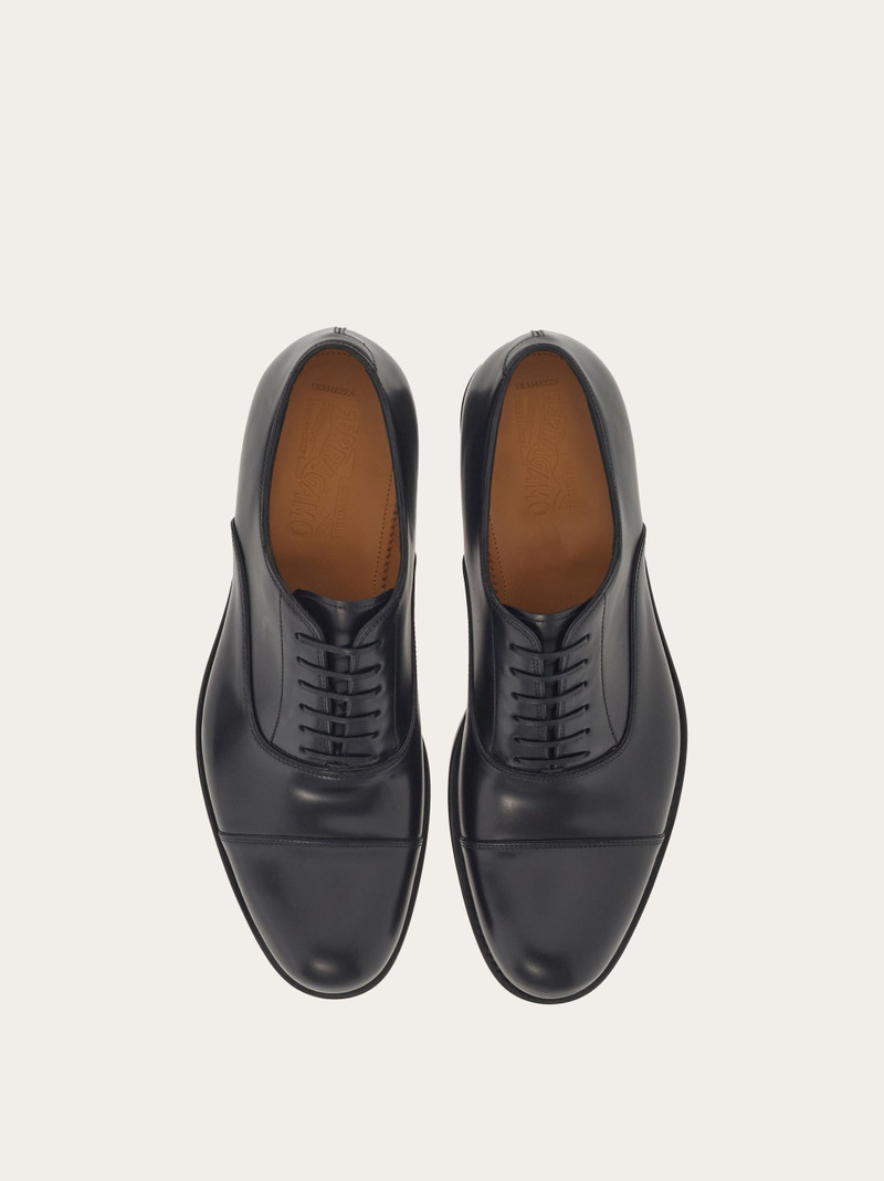 FERRAGAMO Tramezza Oxford with toe cap outlook