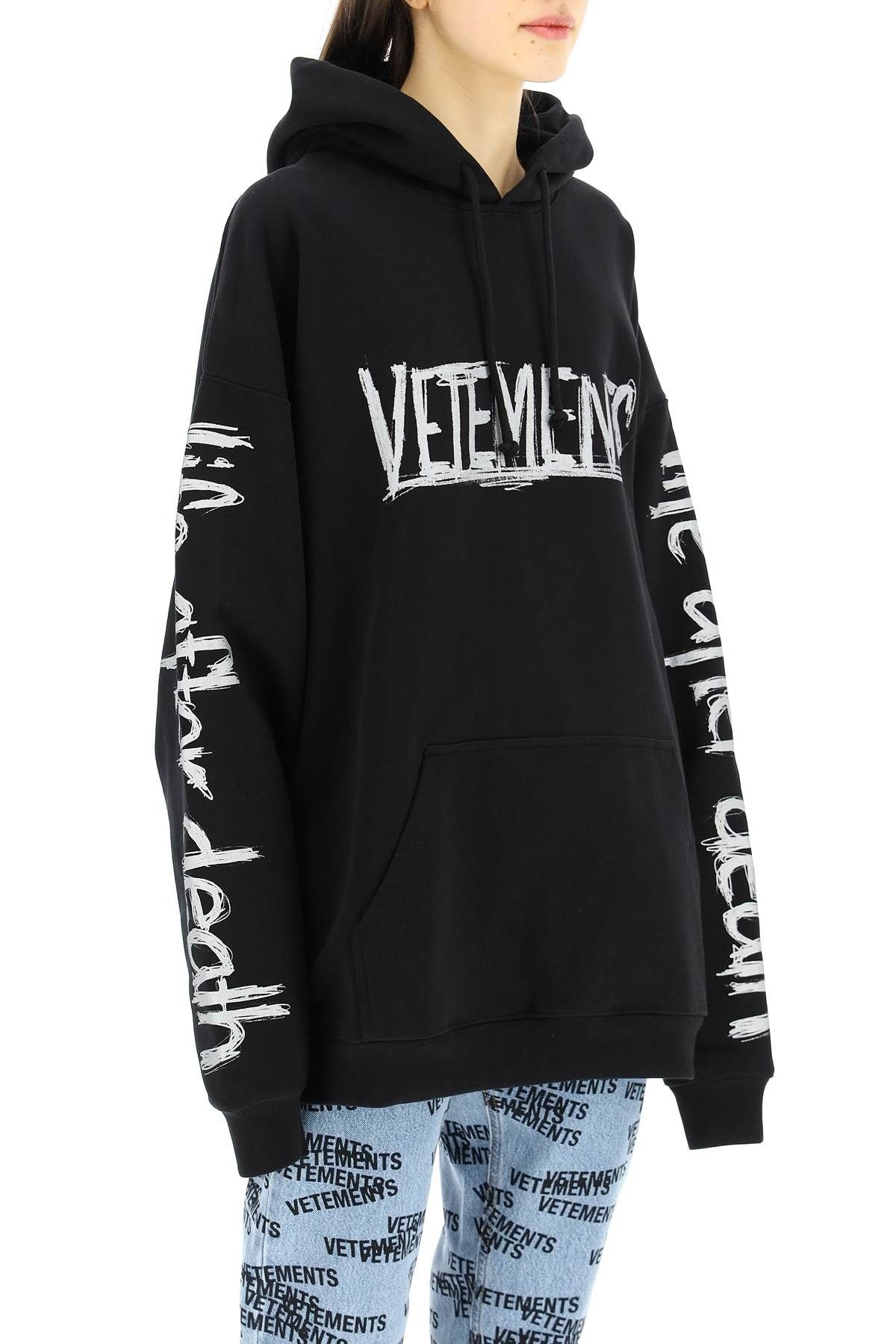 WORLD TOUR HOODIE - 3