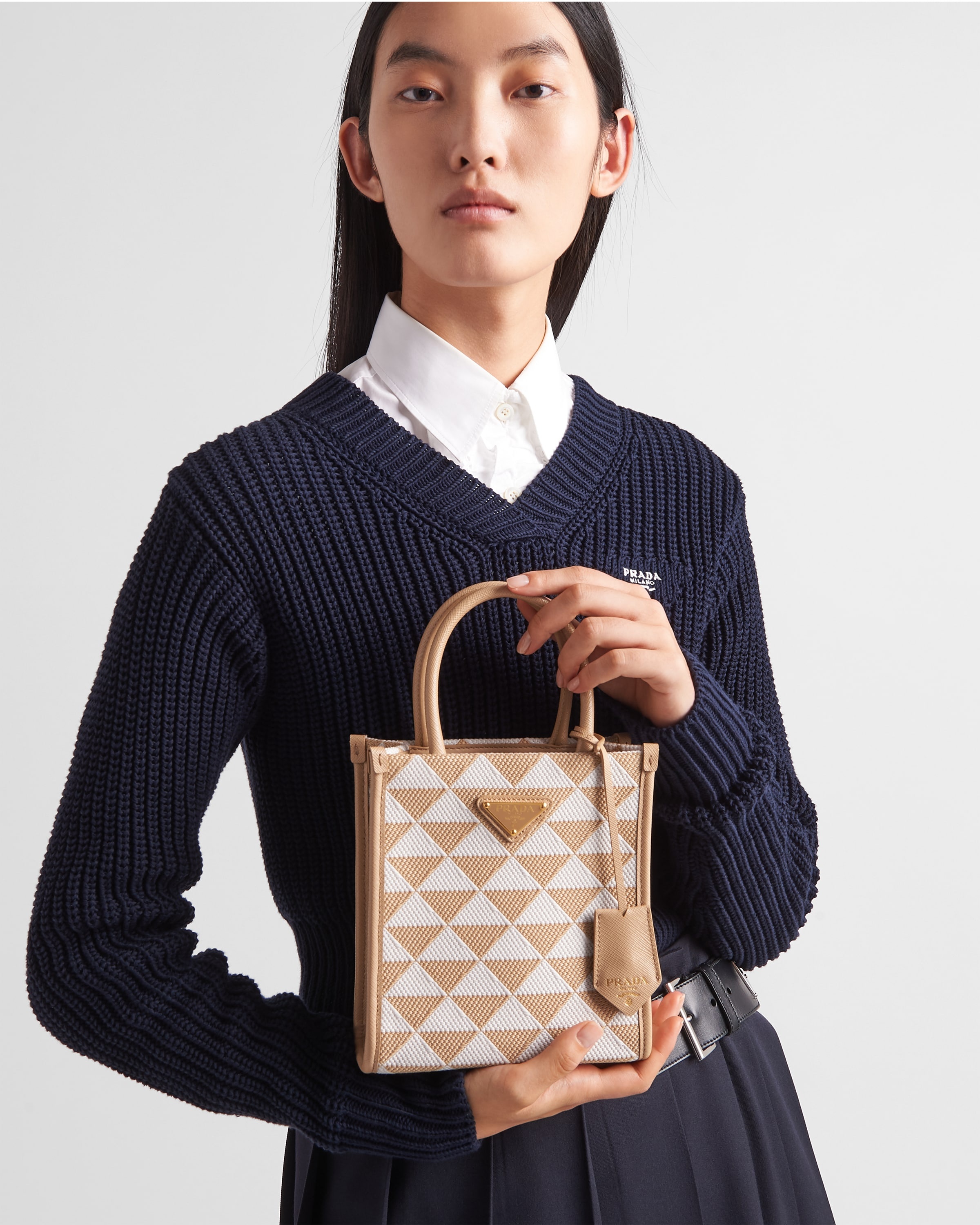 ハンドバッグ PRADA EMBROIDERED FABRIC MICRO SYMBOLE HANDBAG Prada | Bags | Prada Symbole Embroidered Fabric Mini Bag