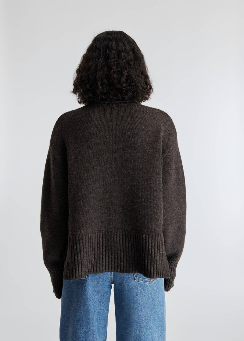 Remain Cropped Sweater 3