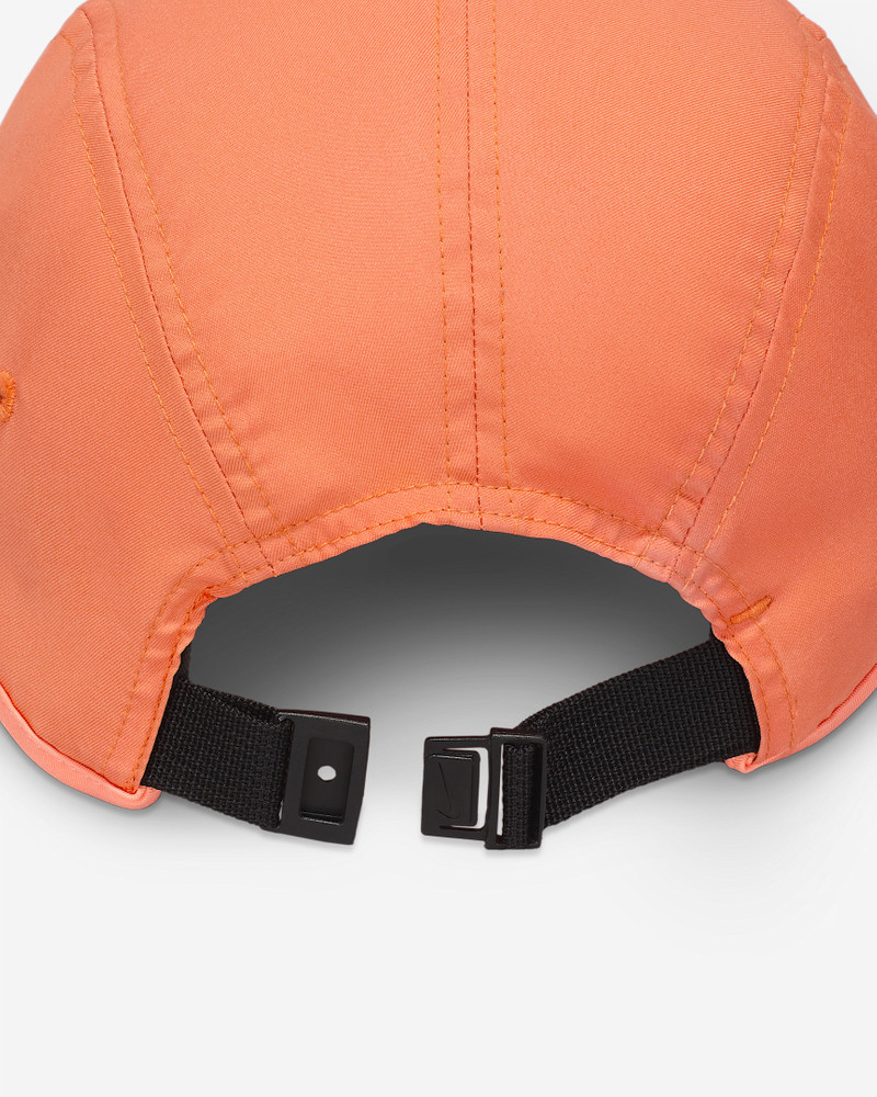 Nike Dri-FIT Fly Unstructured Swoosh Cap 3