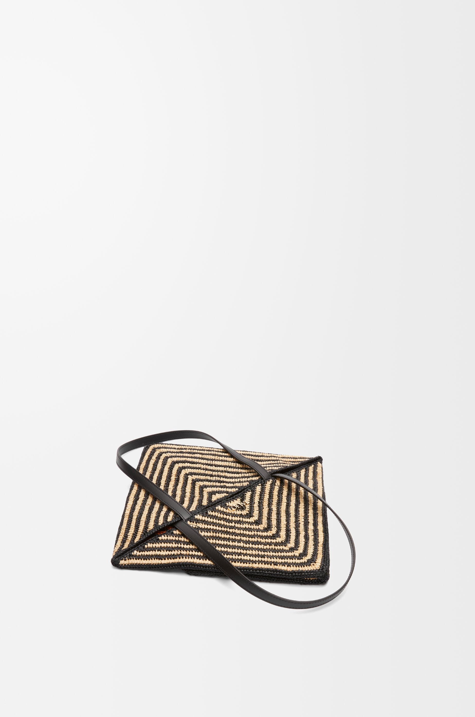 Puzzle Fold Tote in raffia - 7