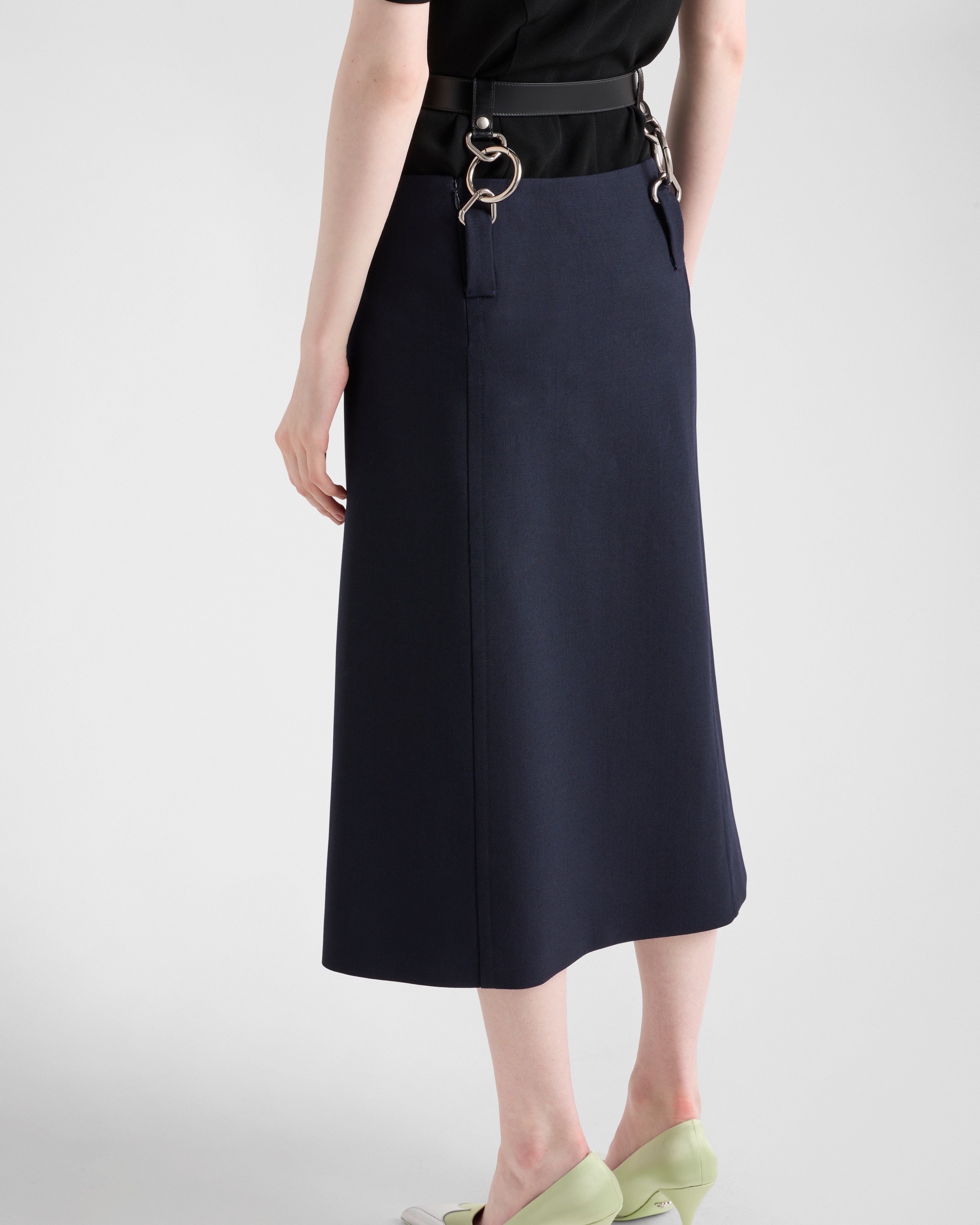 Rush stitch skirt with belt - 4
