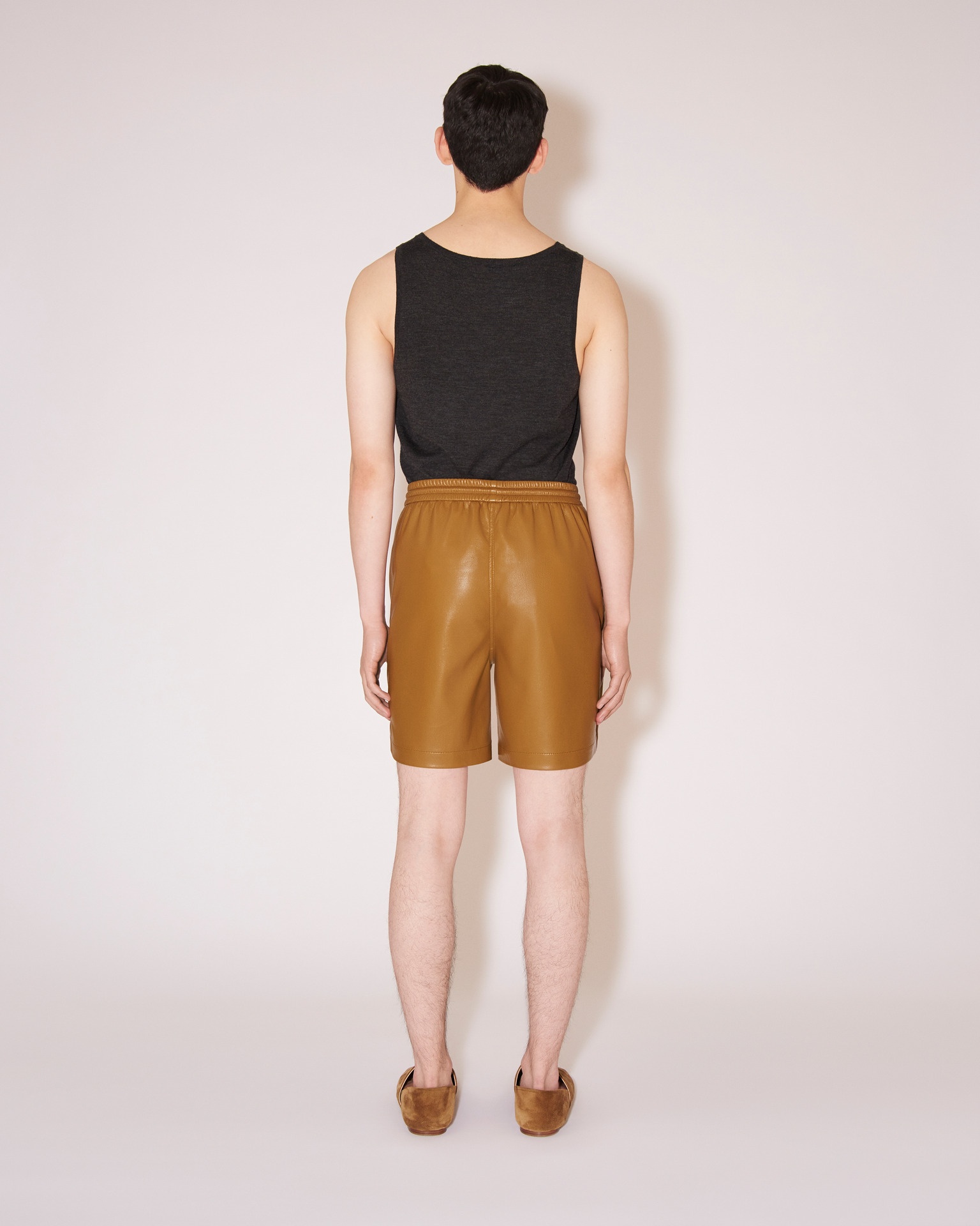 DOXXI - Vegan leather shorts - Curry - 4