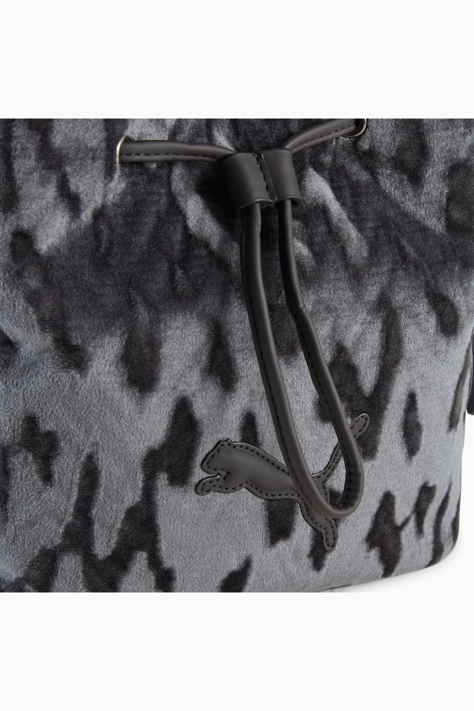 PLUSH Bucket Bag - 3
