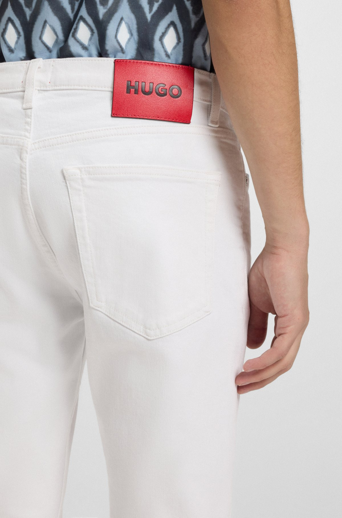 EXTRA-SLIM-FIT JEANS IN WHITE STRETCH DENIM - 5