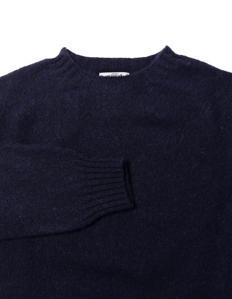 J. PRESS MADE-IN-SCOTLAND NAVY SLEEVE STRIPE SHAGGY DOG SWEATER  - TRIM FIT outlook