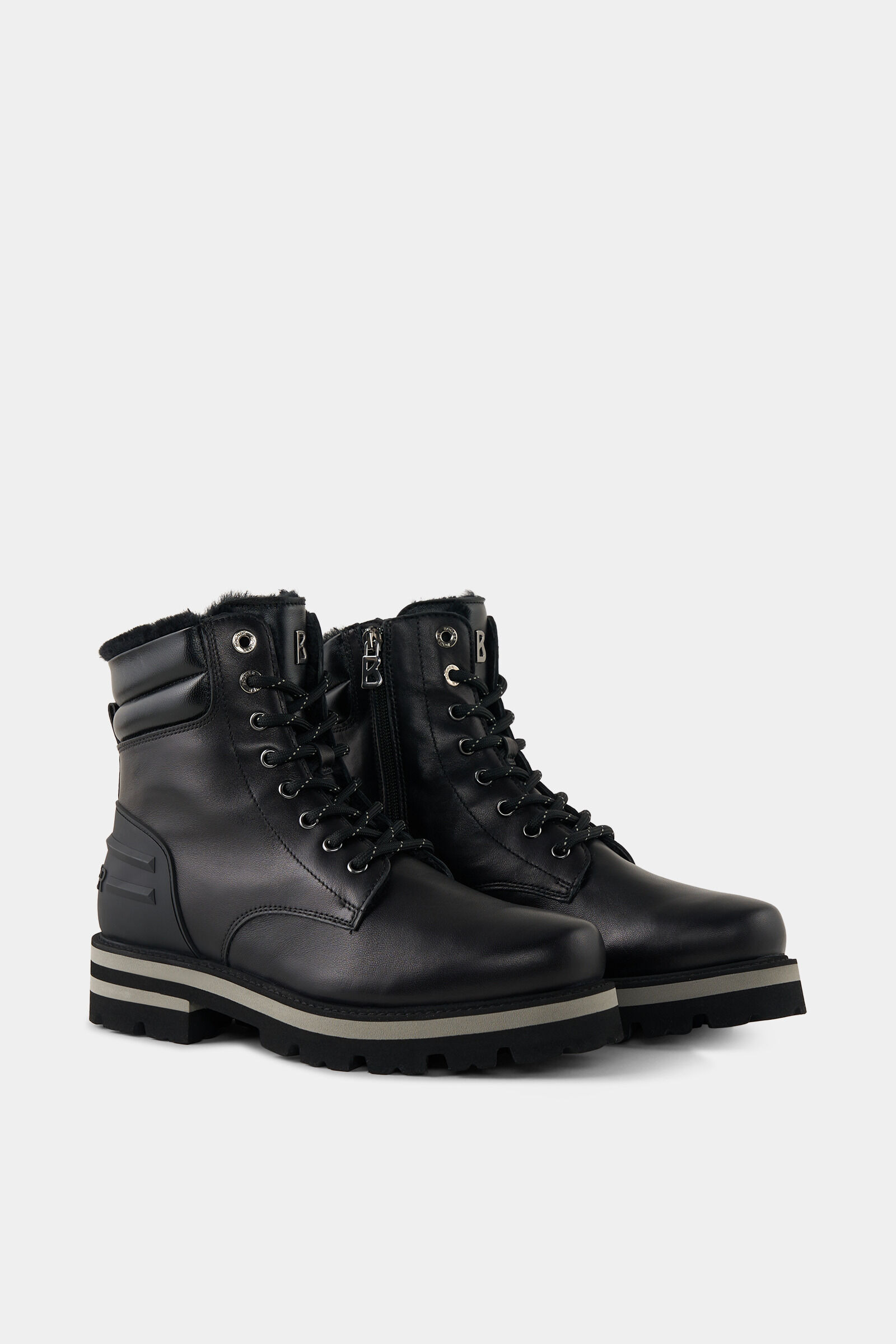 Mid Boots Courchevel in Black - 4