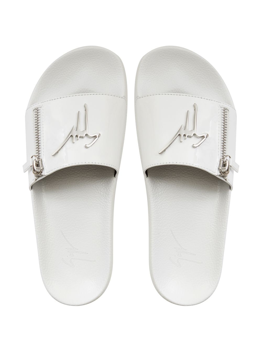 Brett signature-logo slides - 4