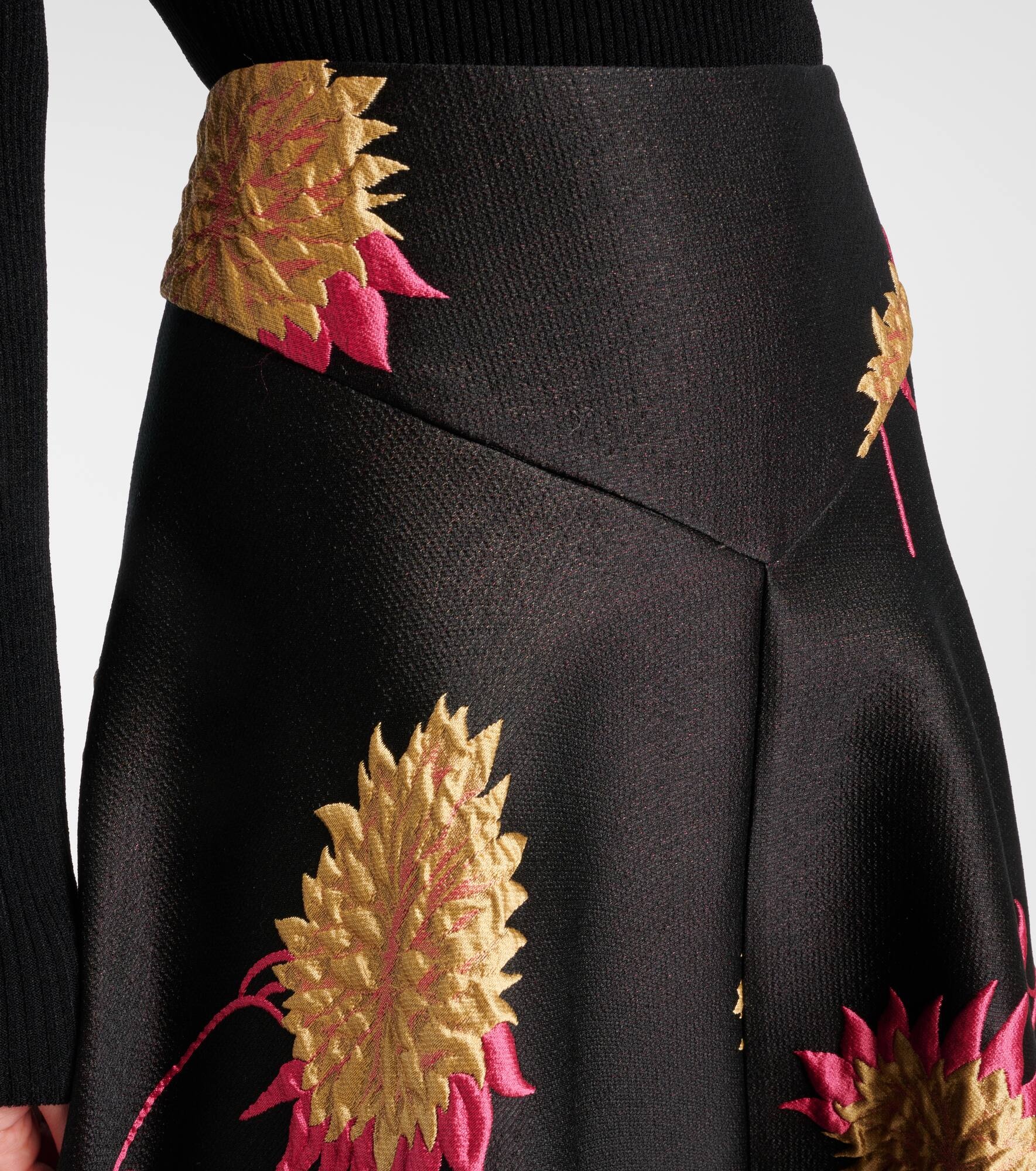 Milano jacquard satin midi skirt - 4