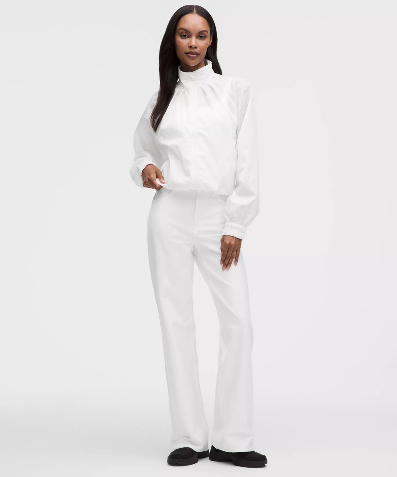 EasyFive High-Rise Subtle-Flare Pant *Short 1