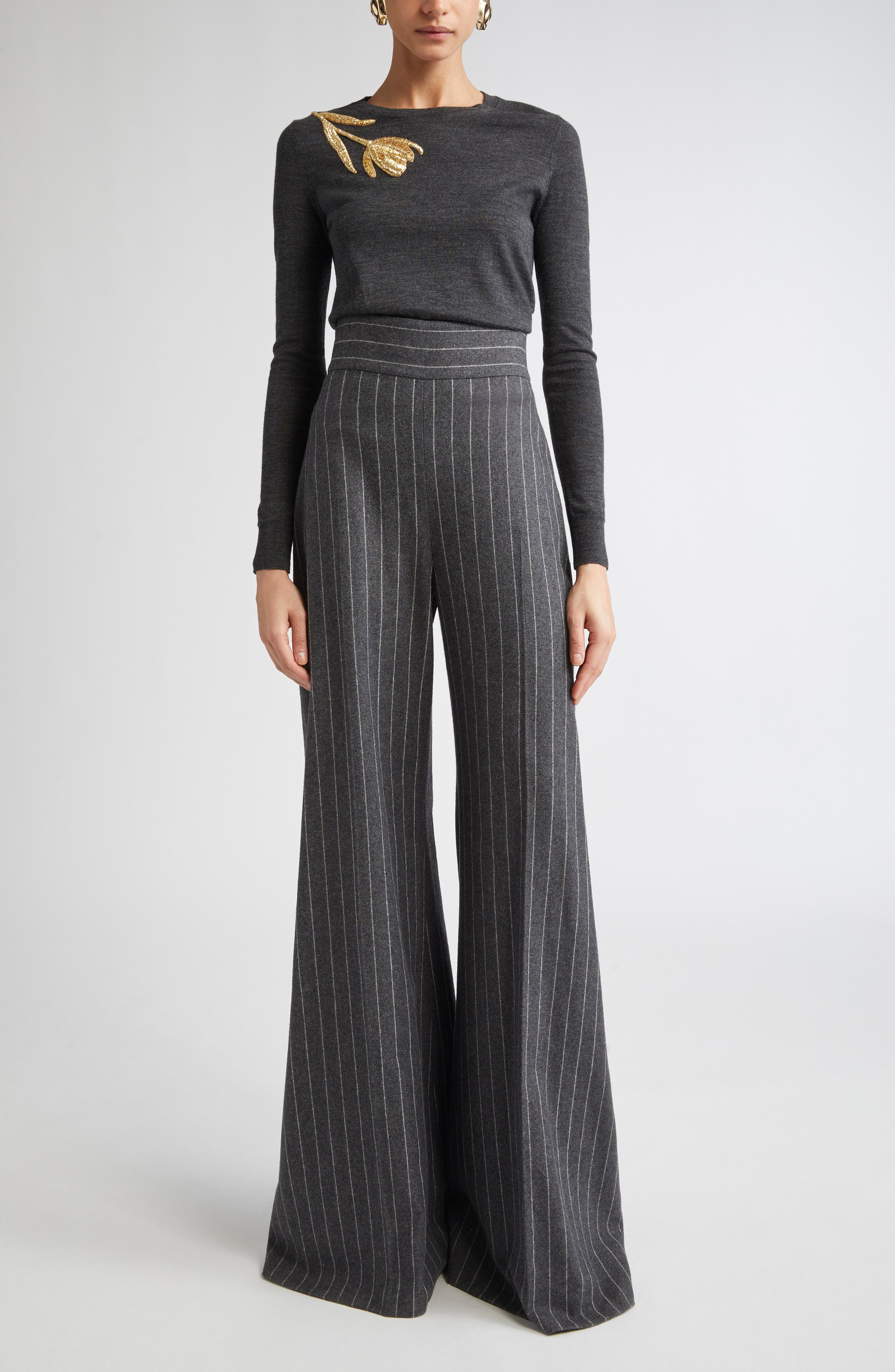 Carolina Herrera Embroidered Long Sleeve Virgin Wool & Silk Crewneck Sweater in Charcoal Grey at Nor - 2