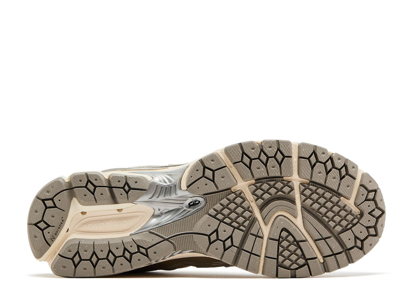 NEW BALANCE 1906R 'ARID STONE' - 4
