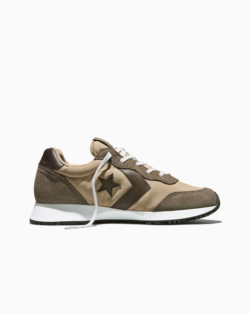 Omega Trainer Suede 1