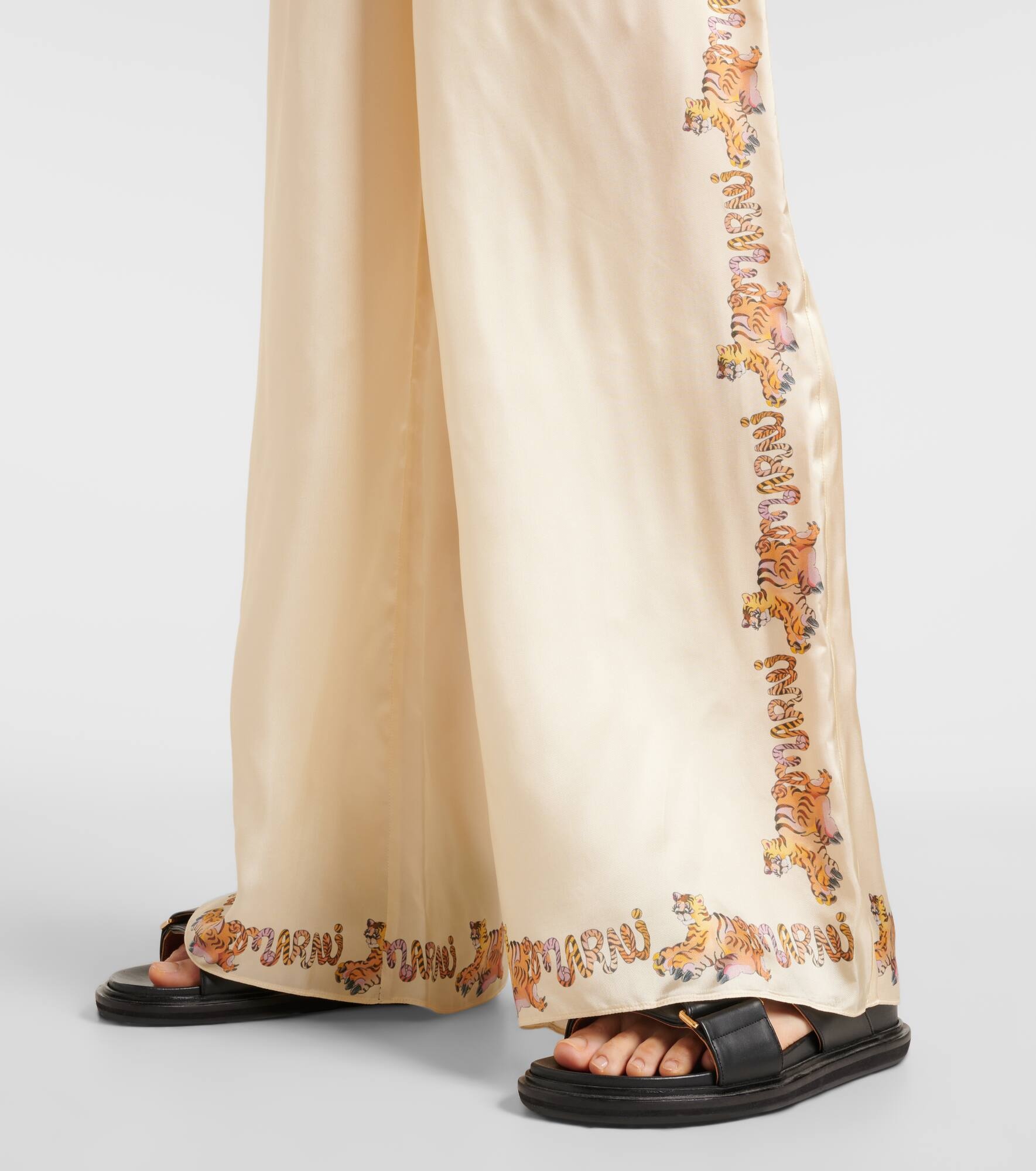 Printed satin straight pants - 5