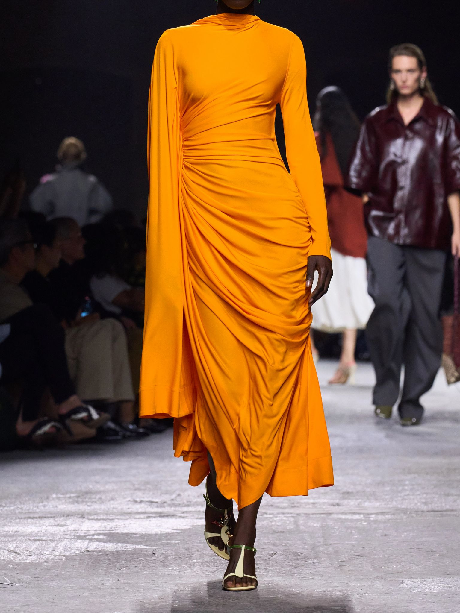 Draped gathered jersey maxi dress Bright orange - 5