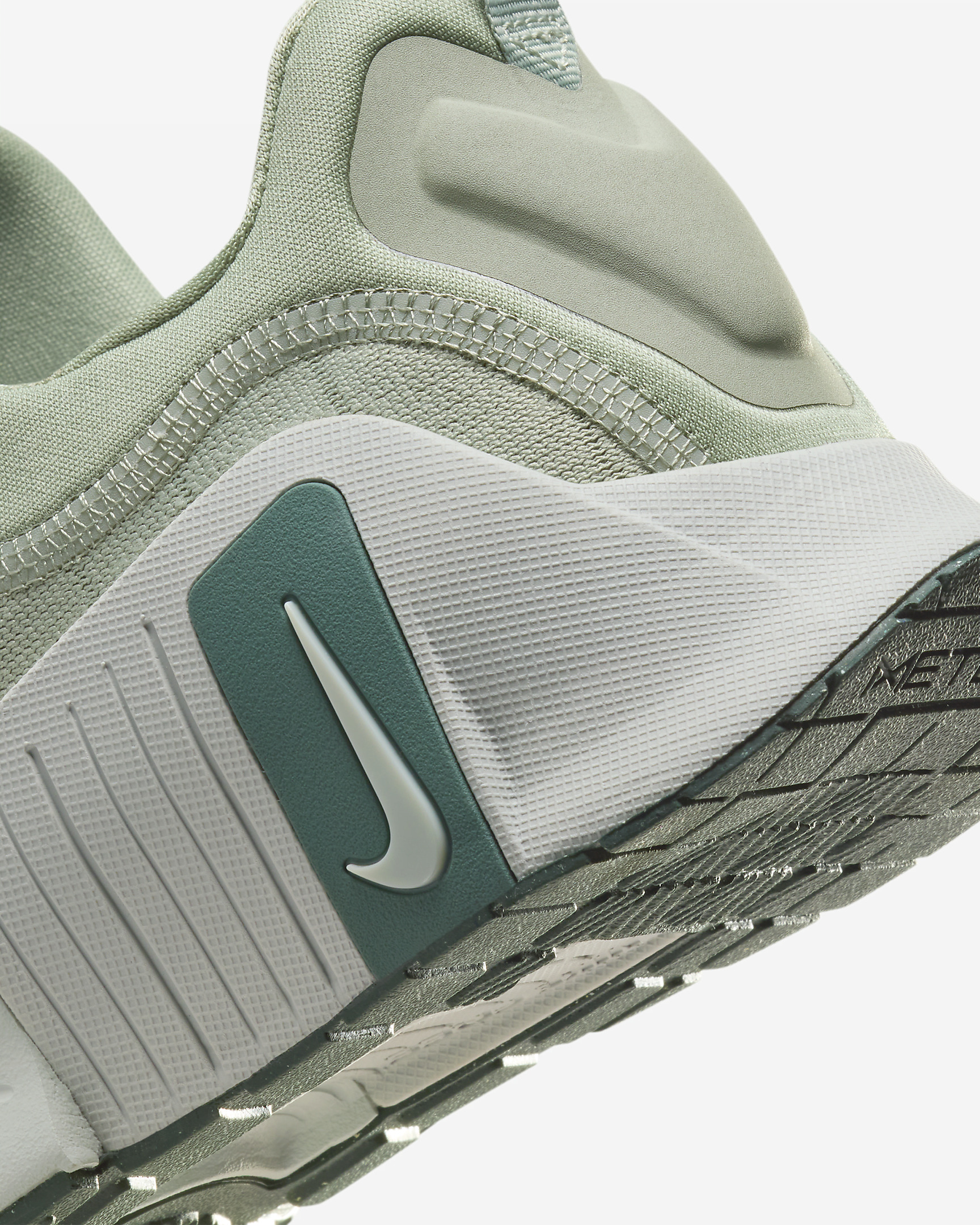 Nike Free Metcon 6 Men's Workout Shoes - 8