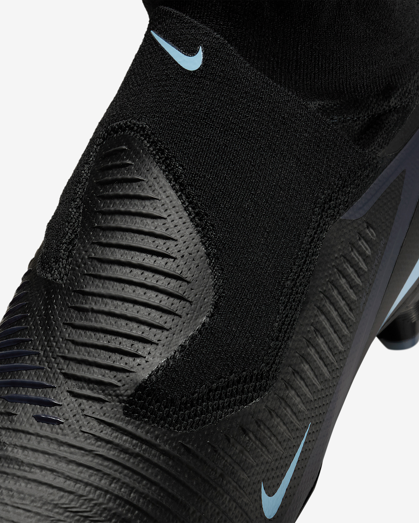 Nike Phantom 6 High Pro Firm-Ground Soccer Cleats - 8