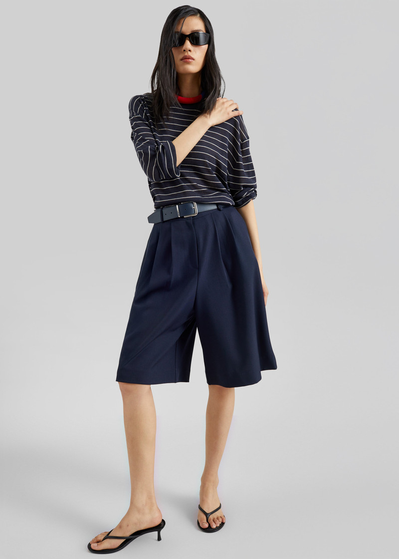 Martel Pleated Bermuda Shorts - Navy 6