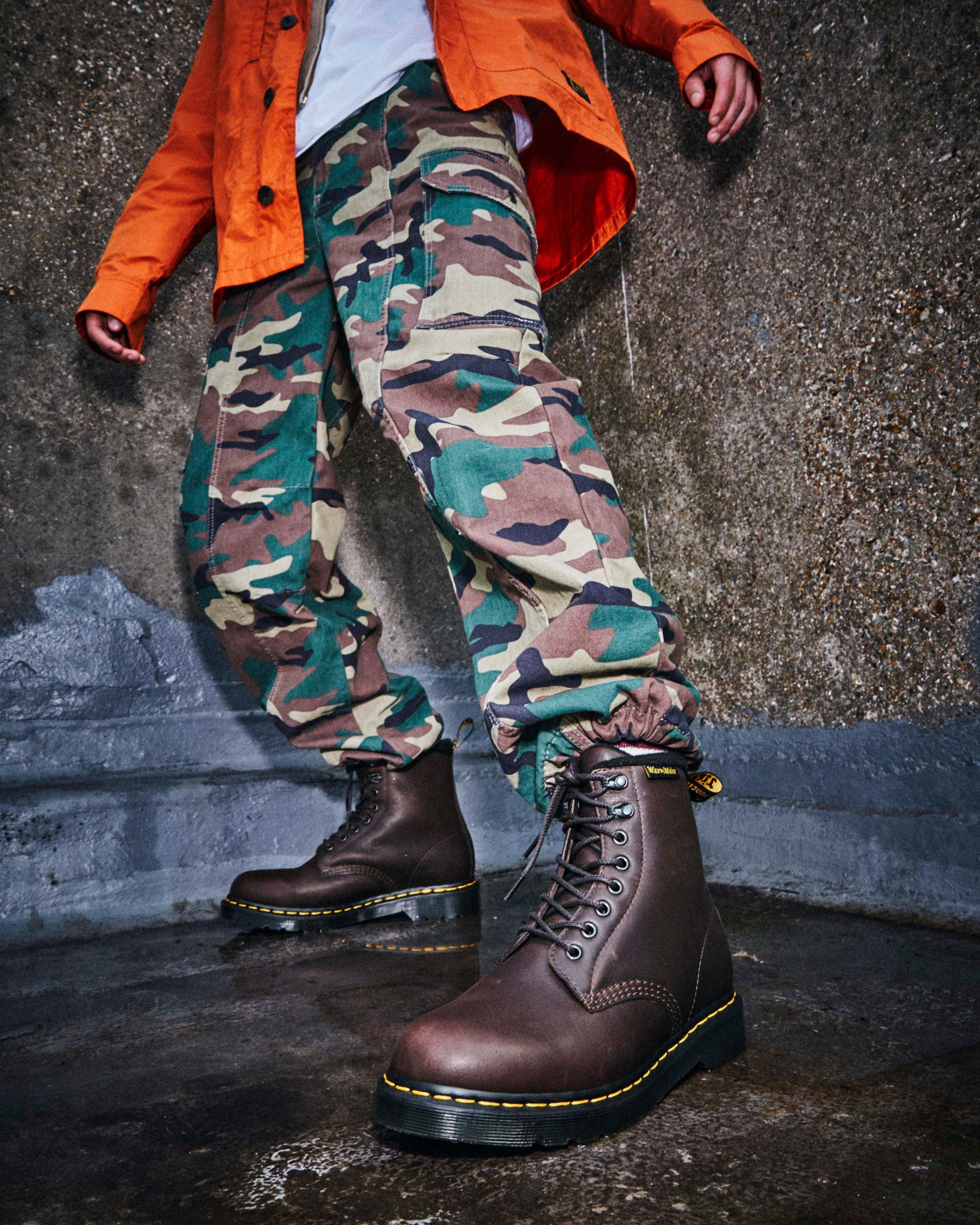 1460 Warmwair Leather Lace Up Boots - 6