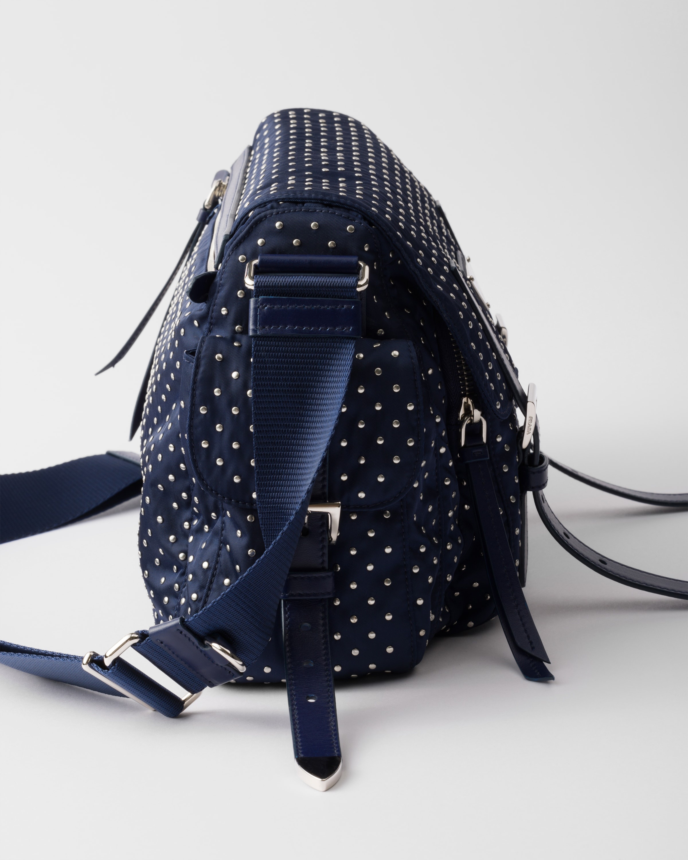 Re-Nylon shoulder bag with studs - 5