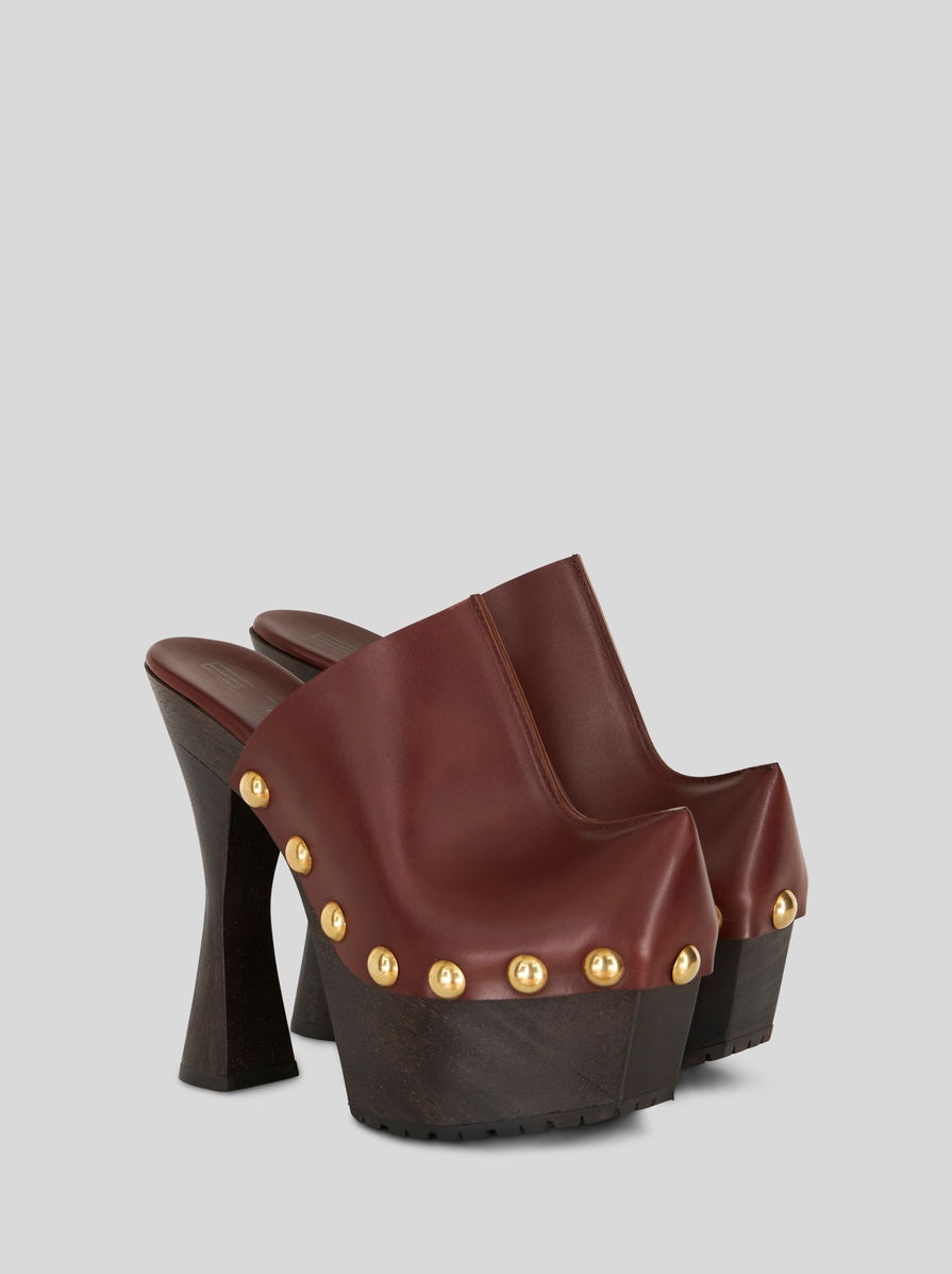 LEATHER CLOGS - 3