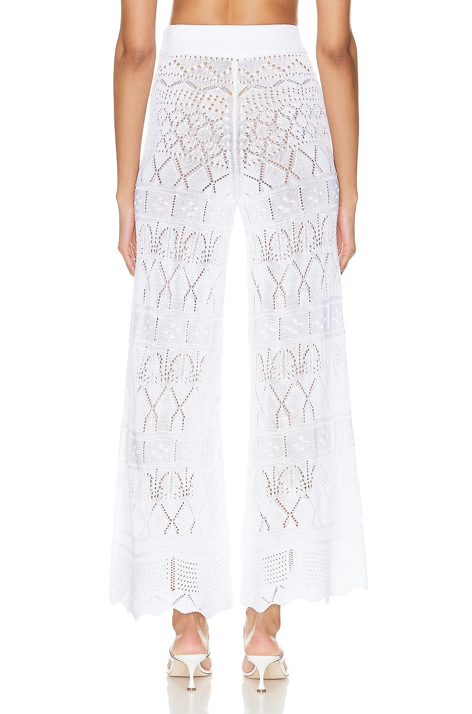Simone Pant - 3