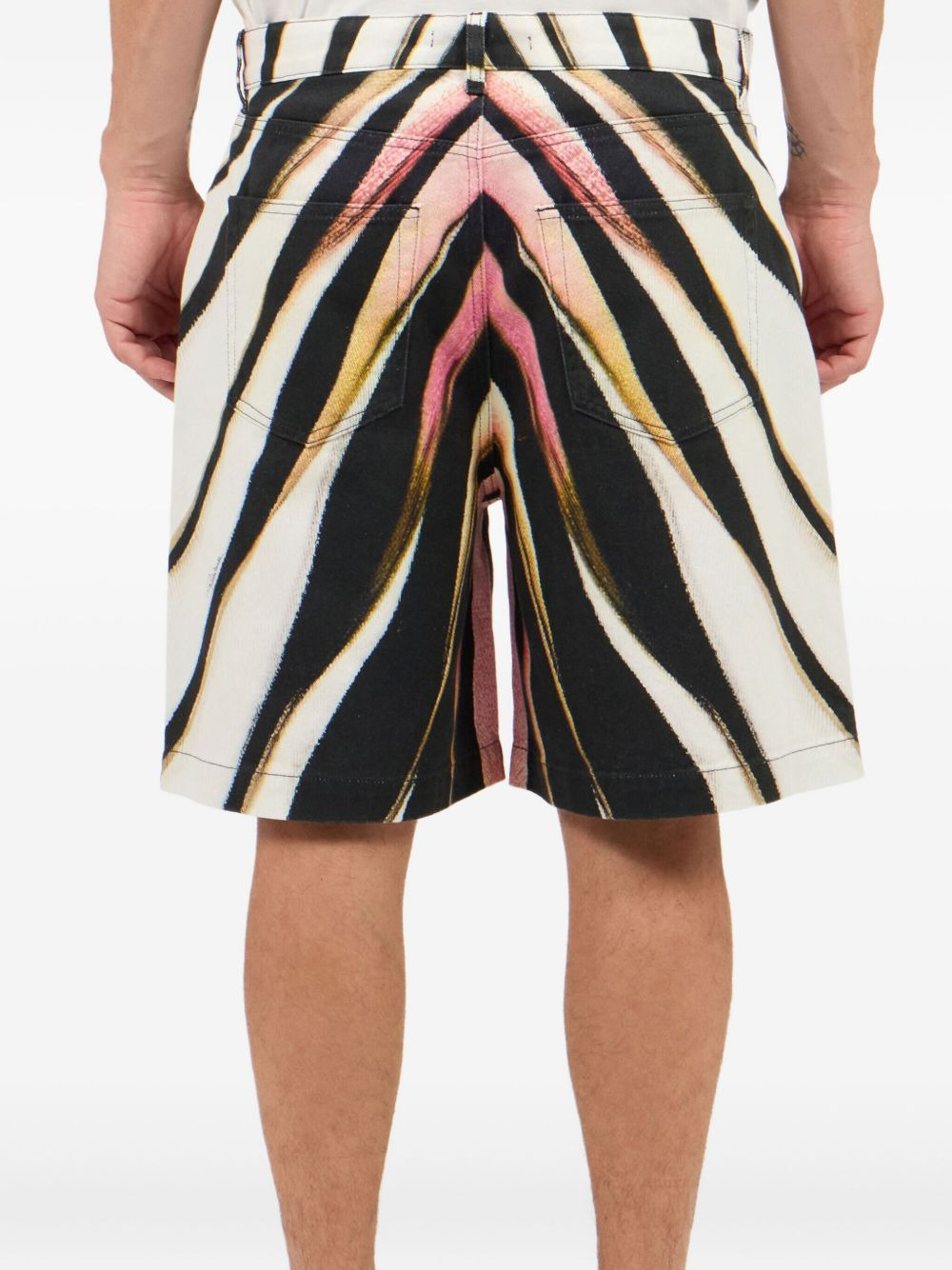 zebra-print denim shorts - 5