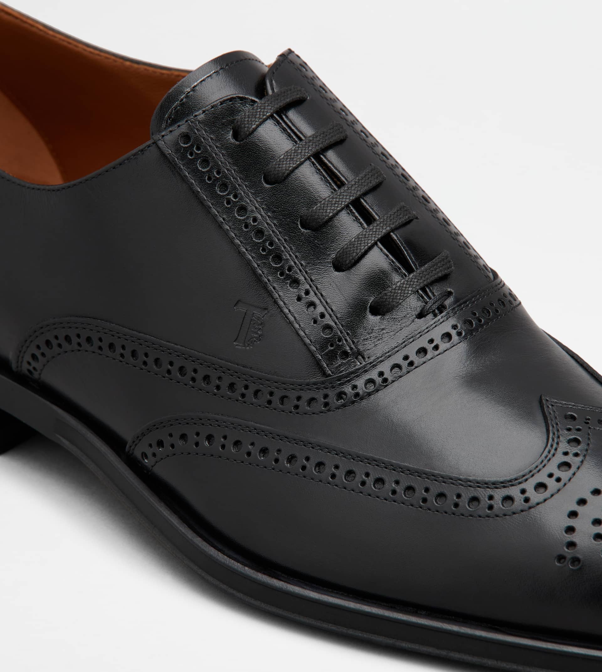 LACE-UPS IN LEATHER - BLACK - 5