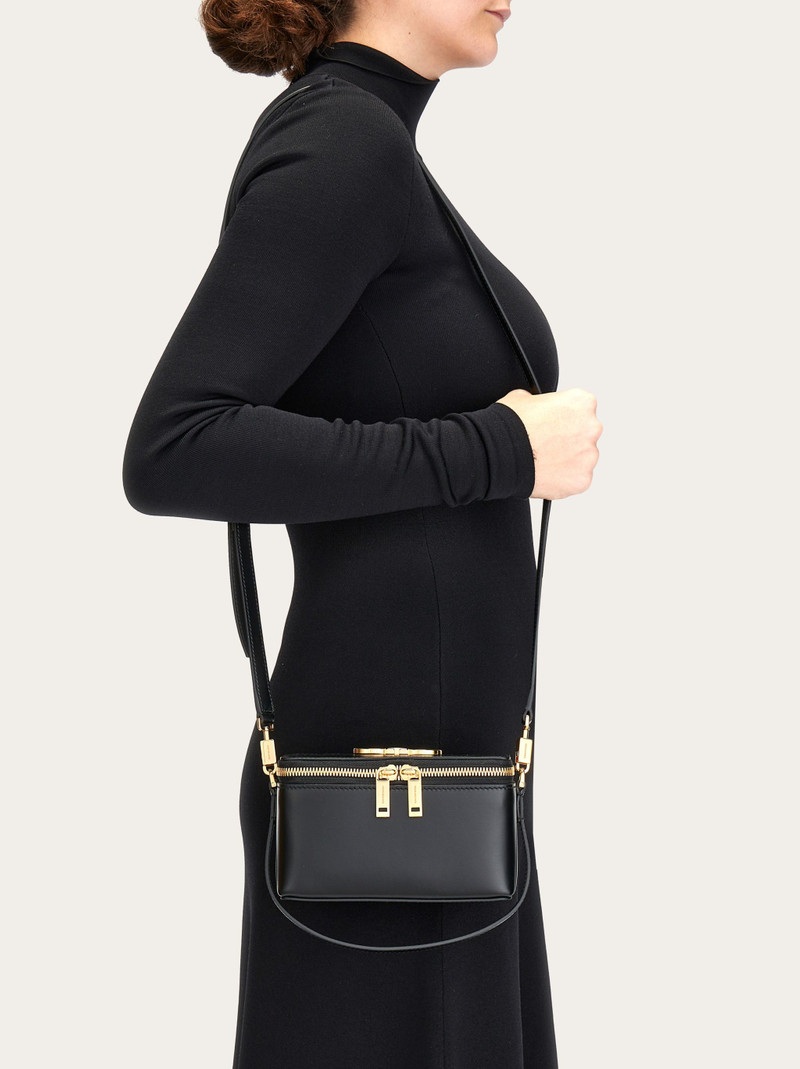 Gancini beauty case 7