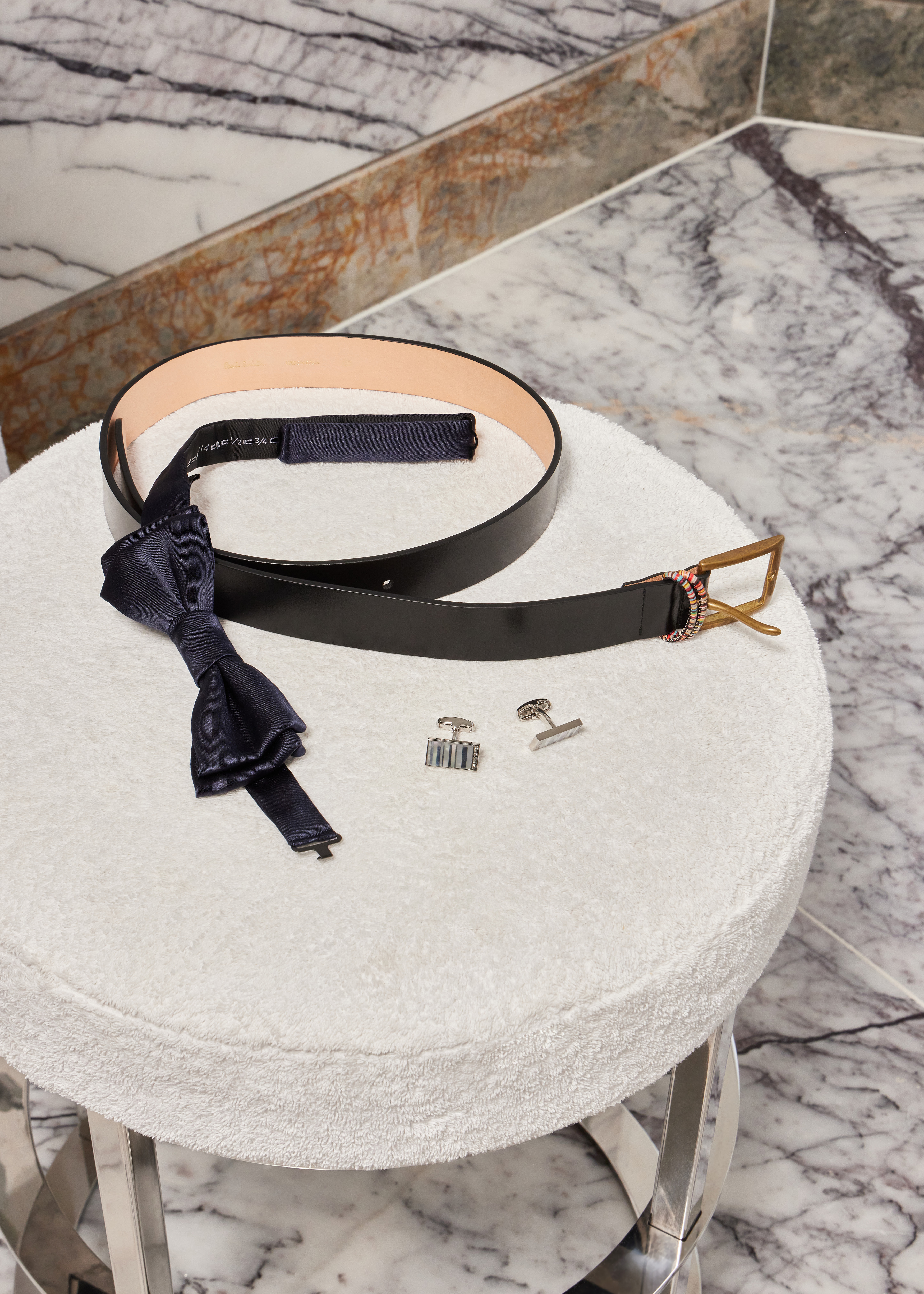 Navy Pre-Tied Silk Bow Tie - 2