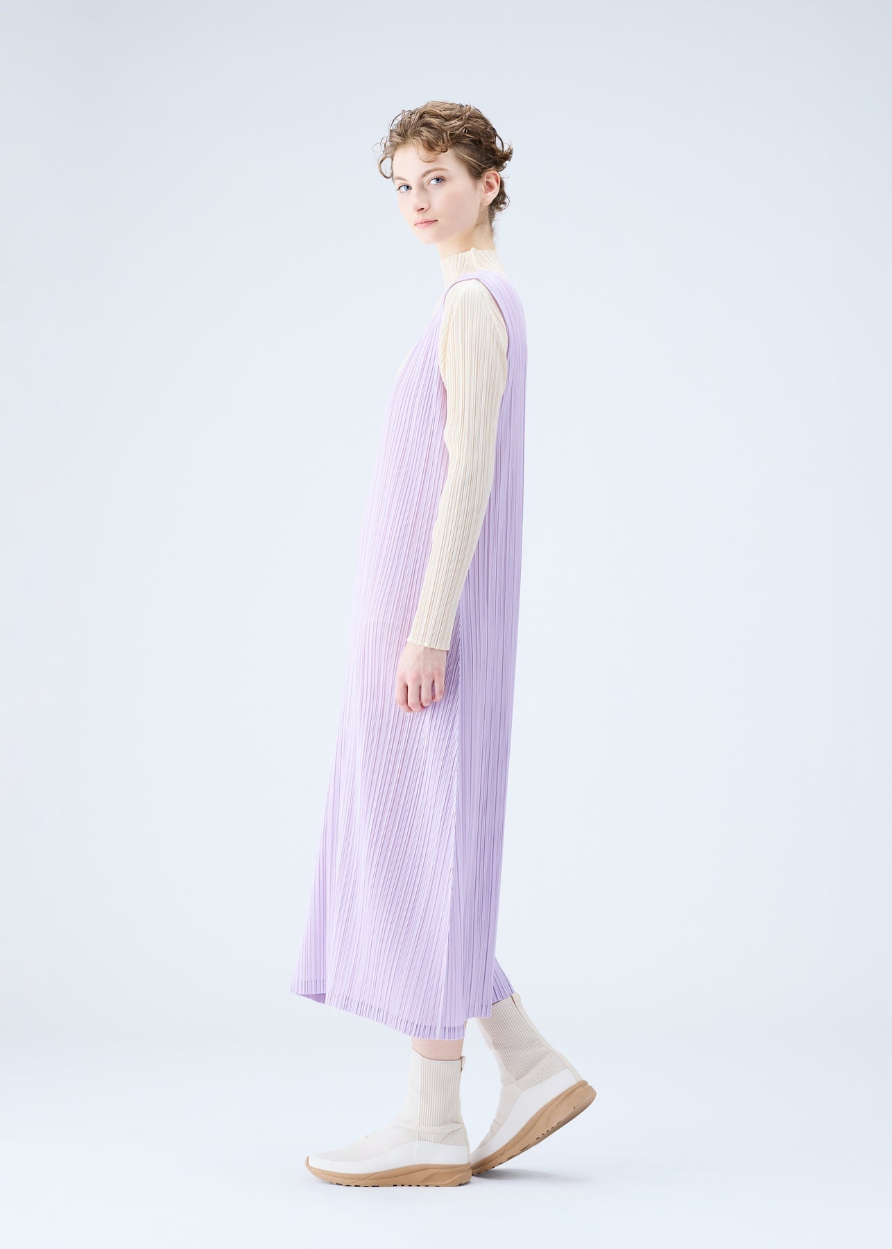 MONTHLY COLORS : DECEMBER DRESS - 3